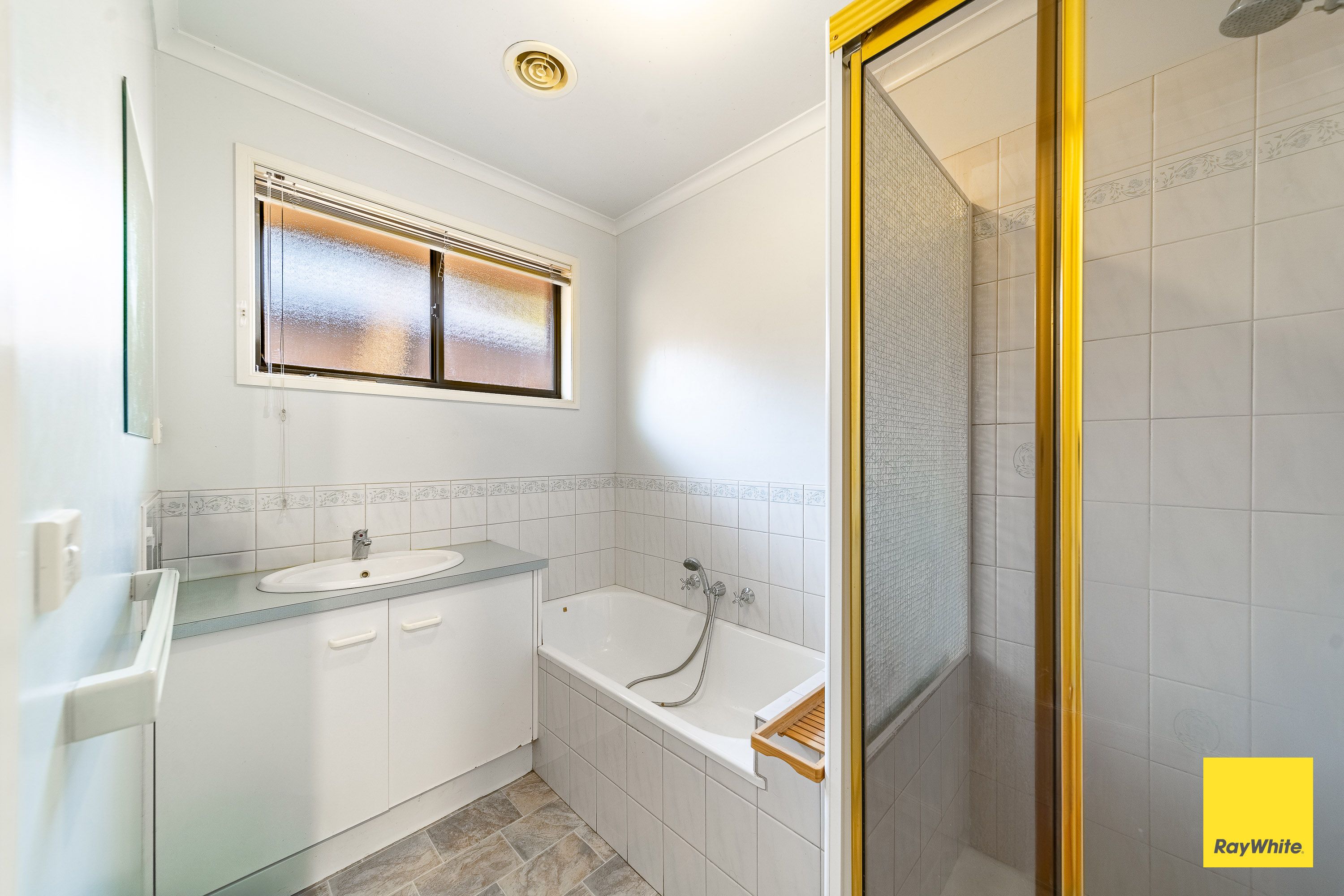 14 Friswell Avenue — photo 9 of 10