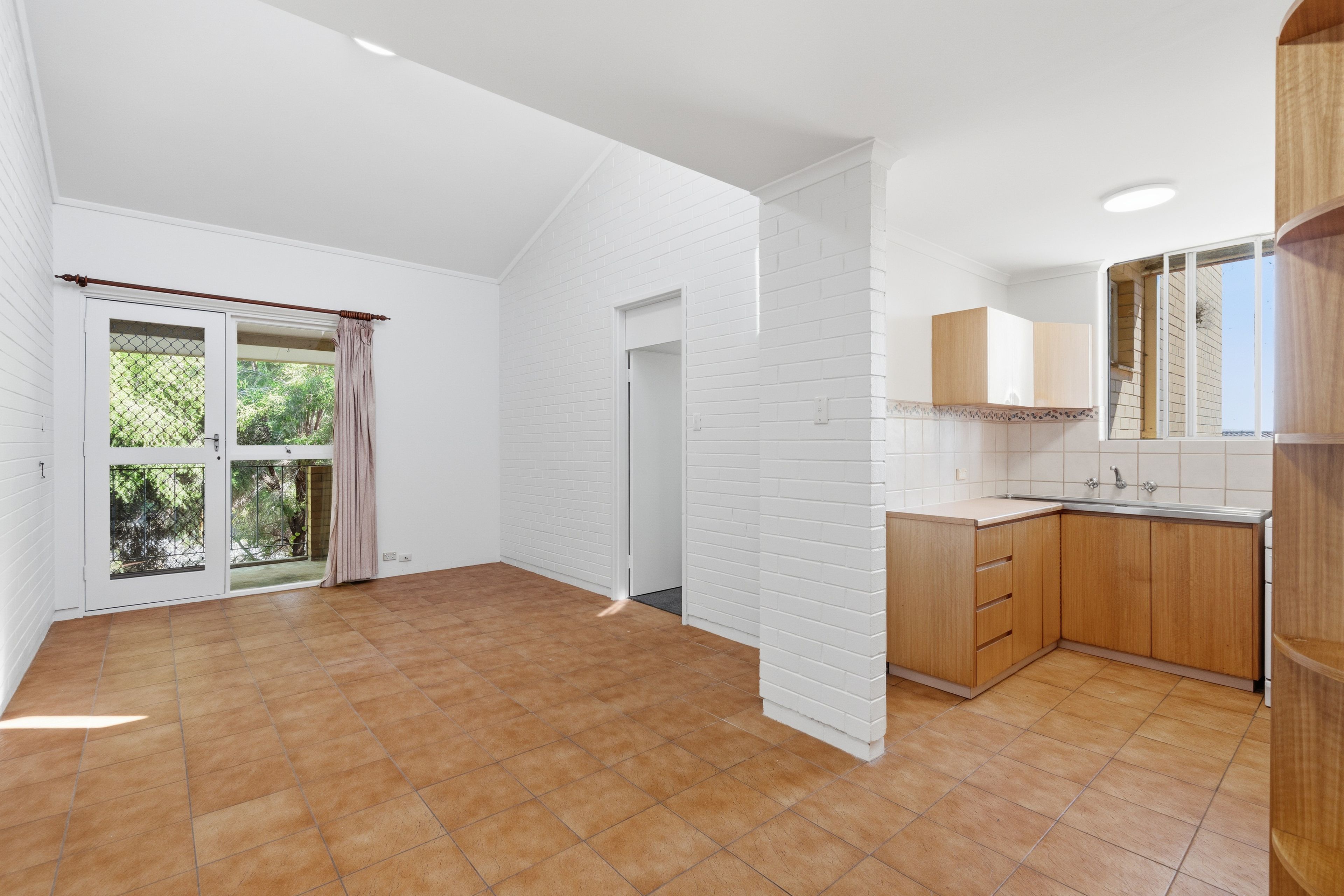 11/2 Minora Place, Rivervale, WA 6103