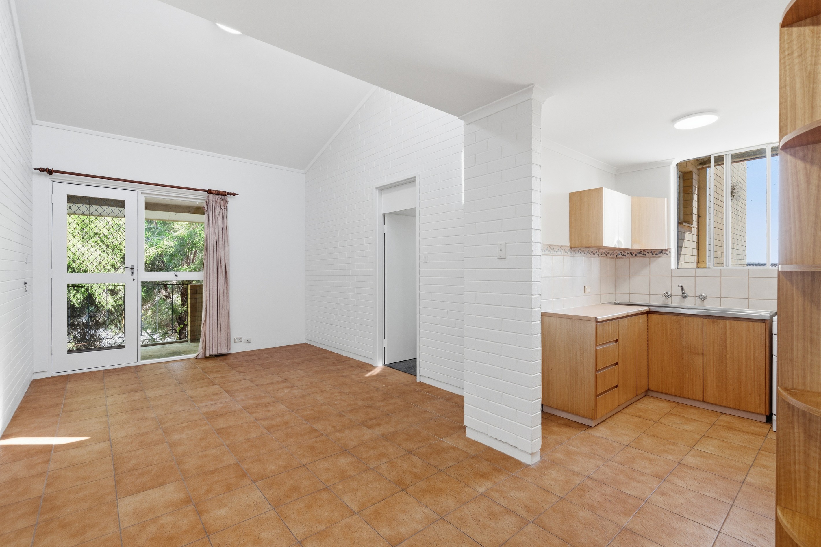 11/2 Minora Place, Rivervale, WA 6103