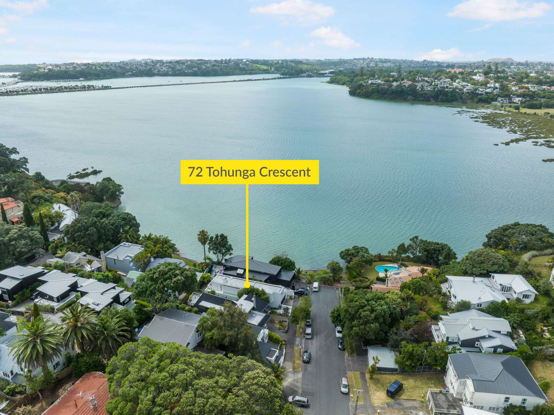 72 Tohunga Crescent photo 3