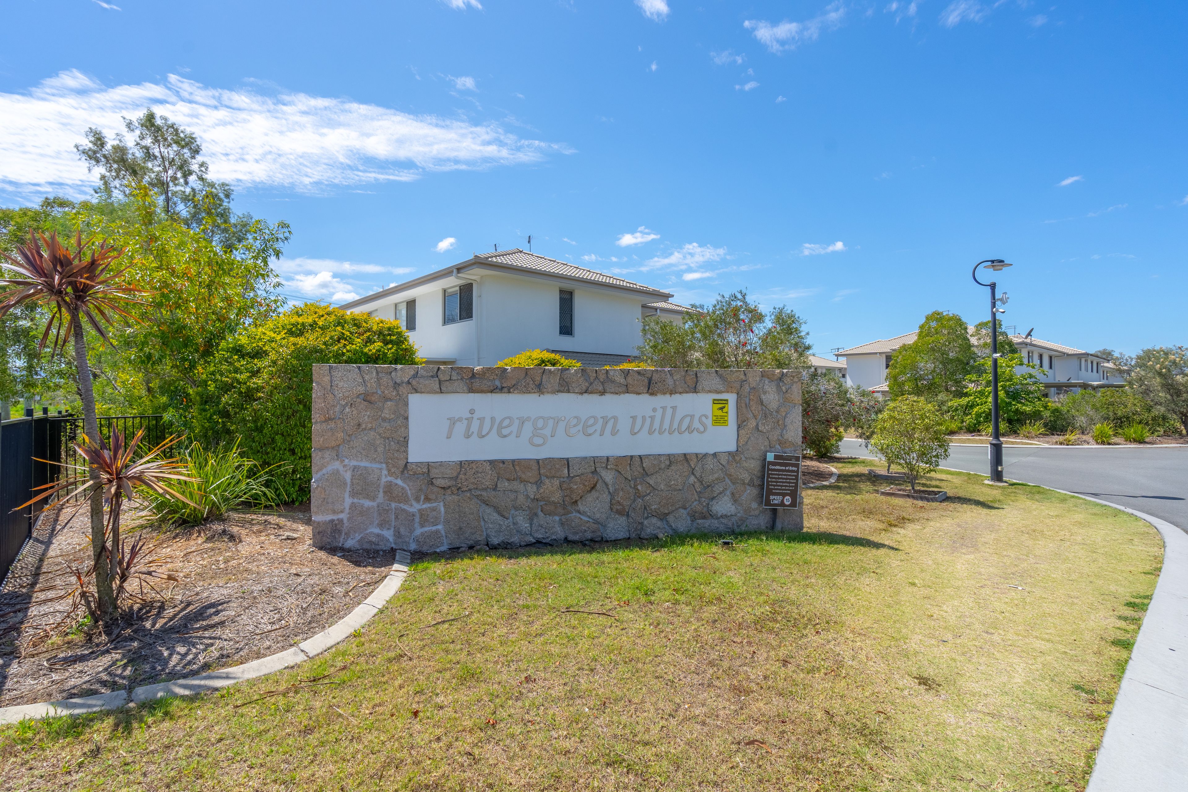 101/51 River Road, Bundamba, QLD 4304