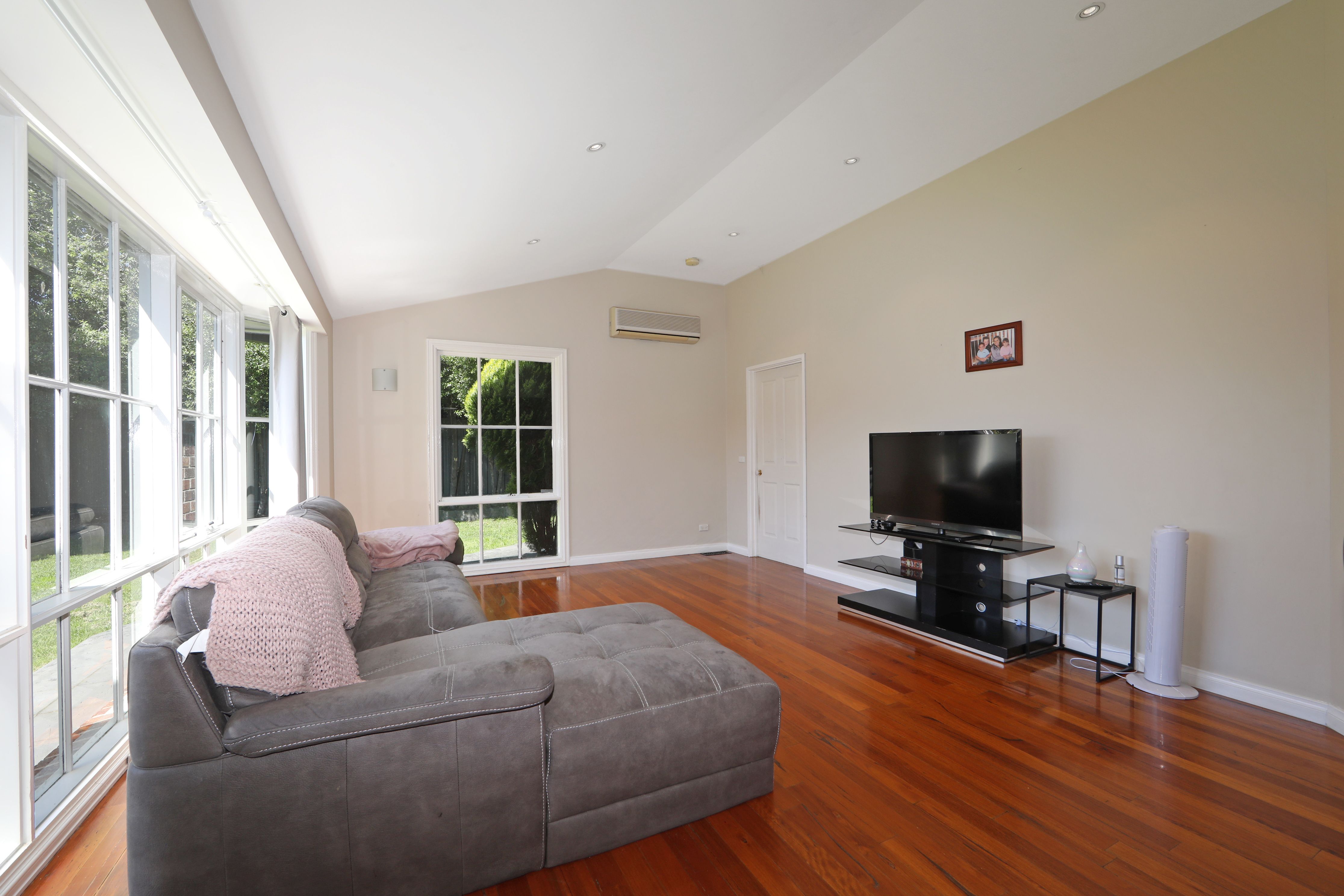 17 Jenhill Court, Rowville, VIC 3178