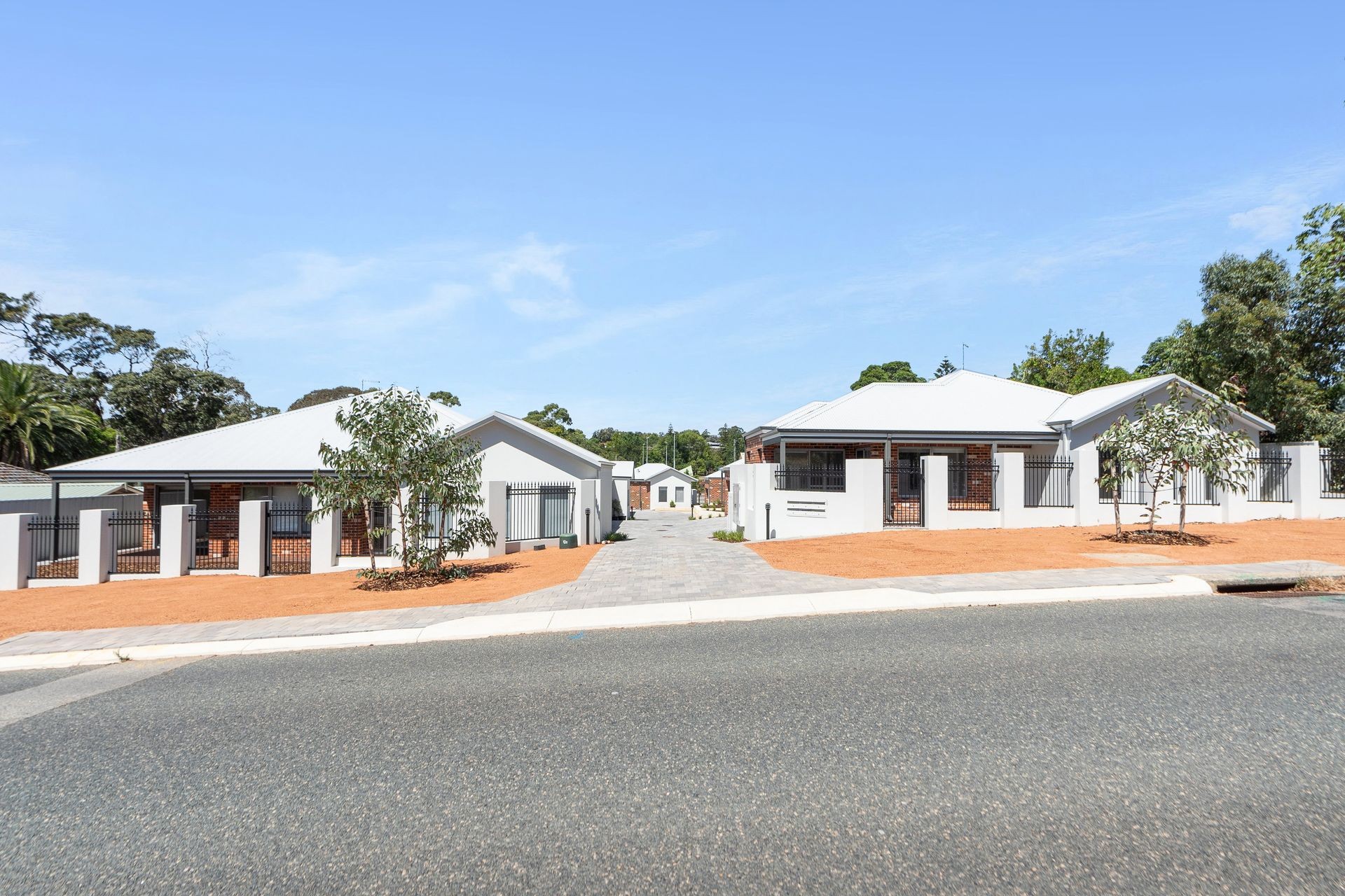 1 Boonooloo Road, Kalamunda, WA 6076