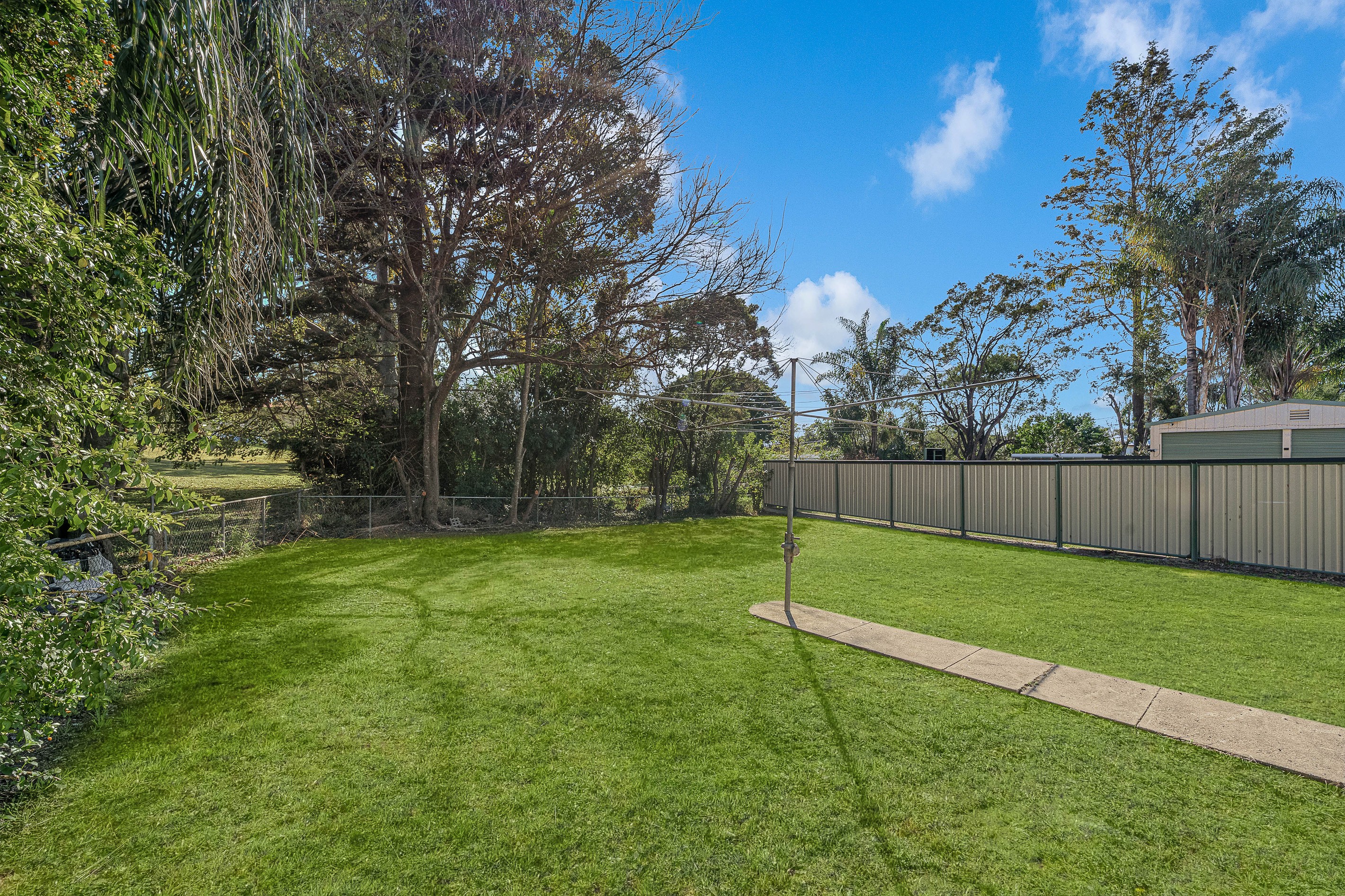 6 Wattle Street, North Booval, QLD 4304