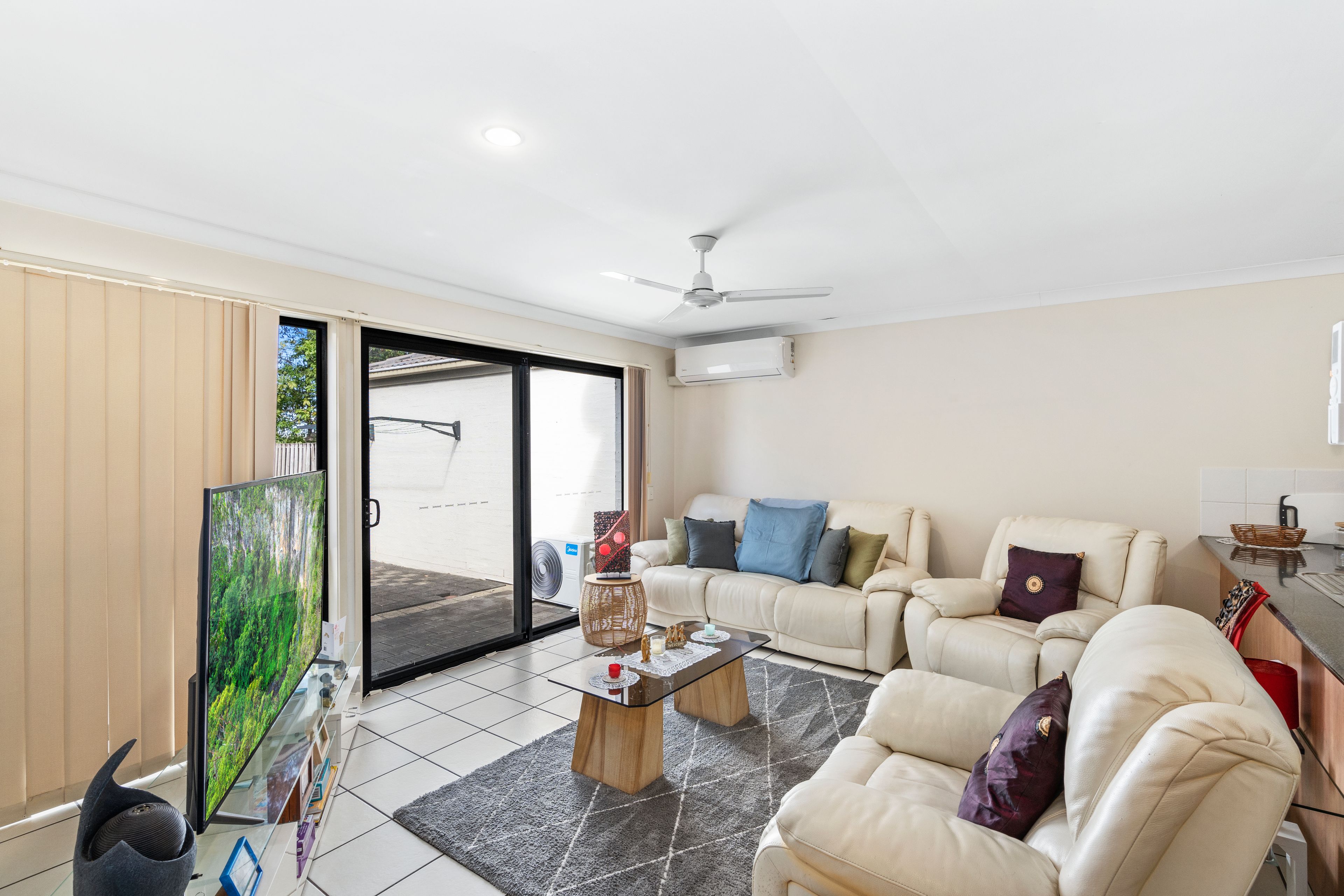 6/590 Pine Ridge Road, Coombabah, QLD 4216