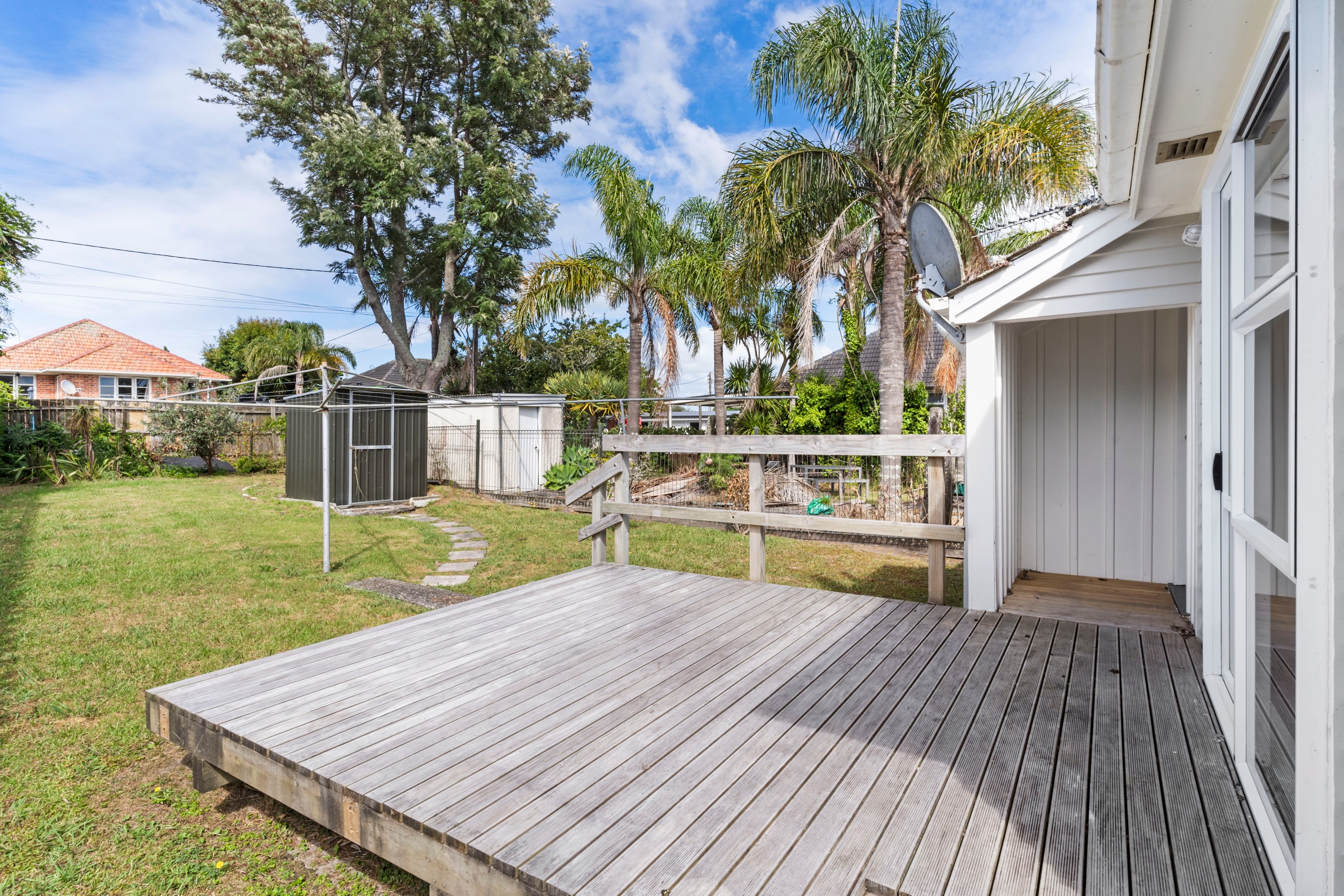 31 Philomel Crescent, Bayswater, North Shore City