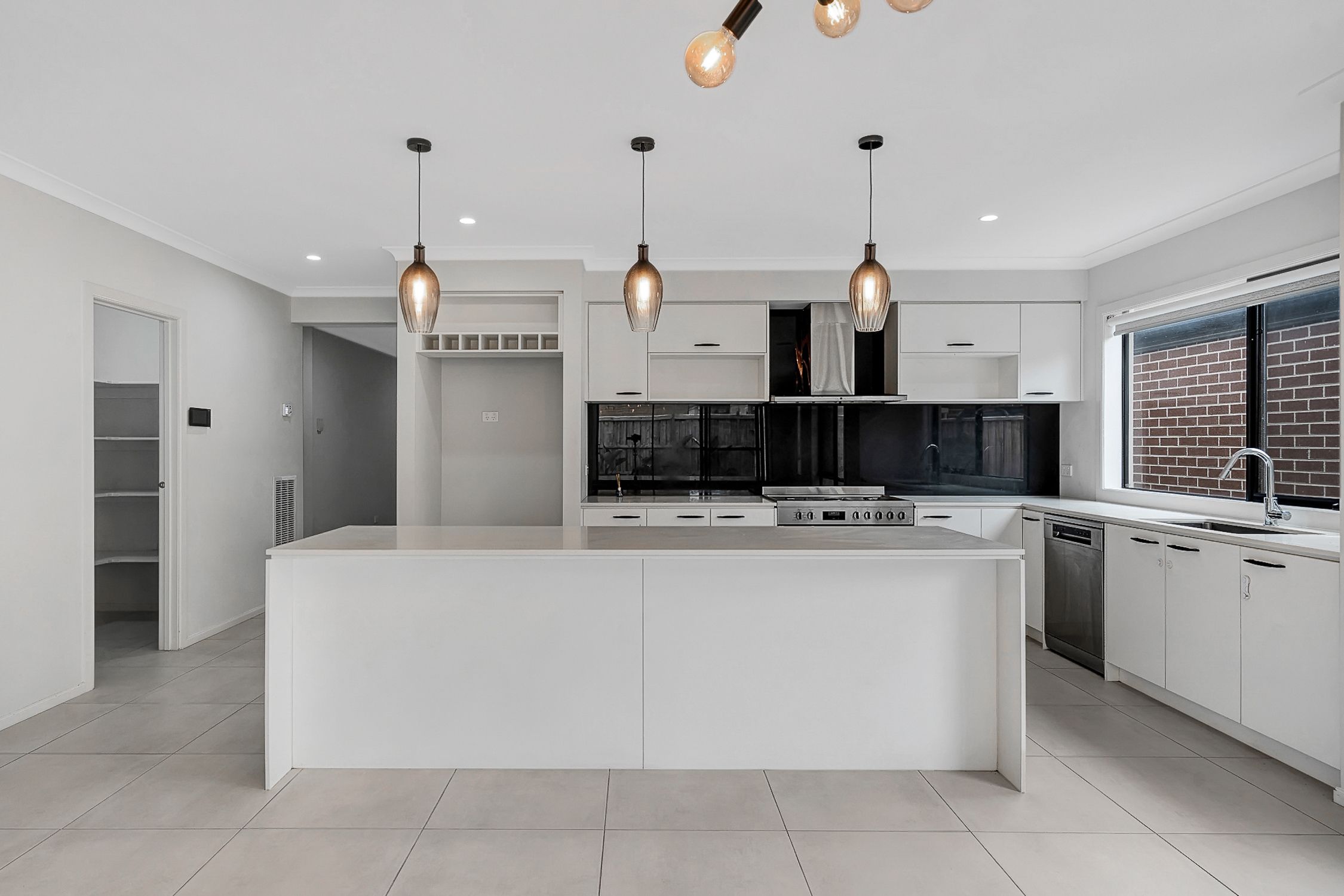 21 Eiger Street, Clyde North, VIC 3978