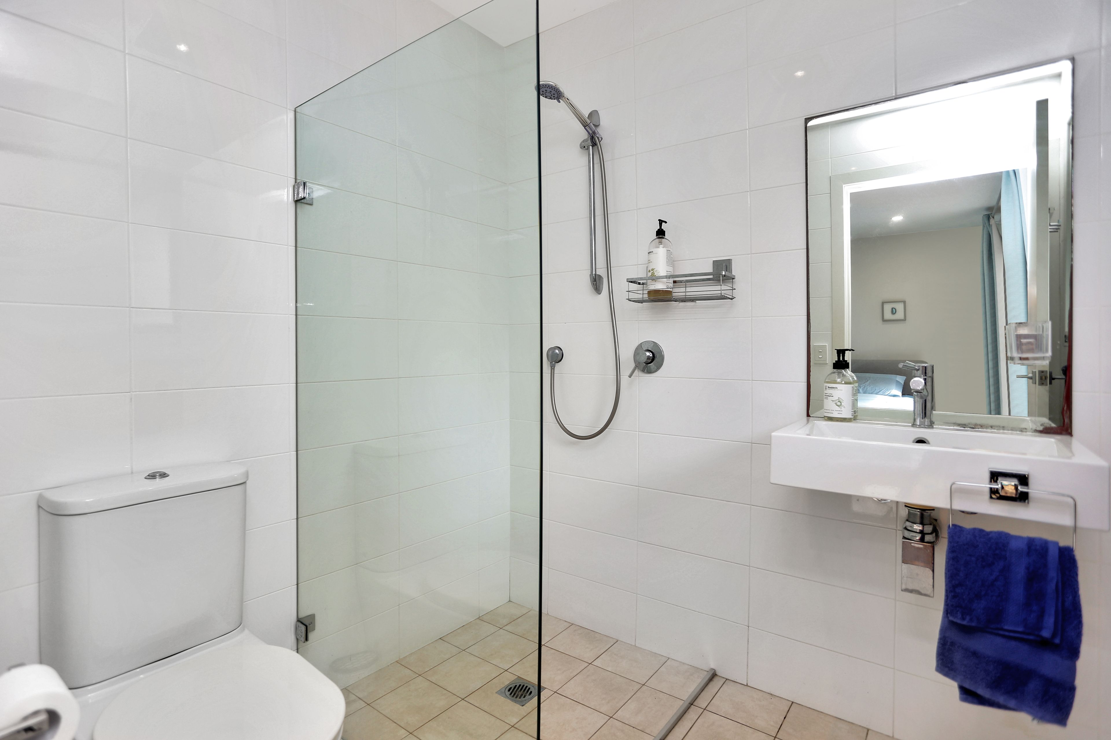 39B Dolphin Avenue — photo 9 of 19