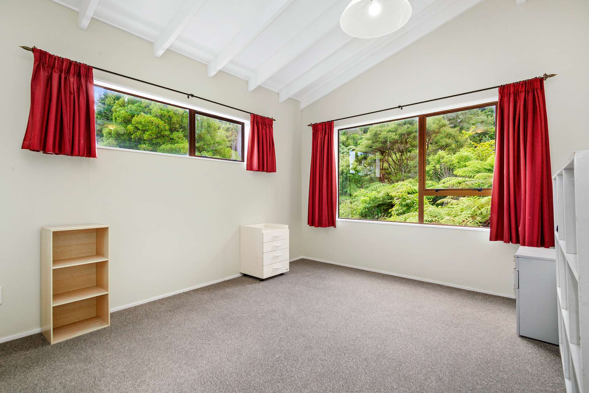 23F Kennedy Grove photo 15