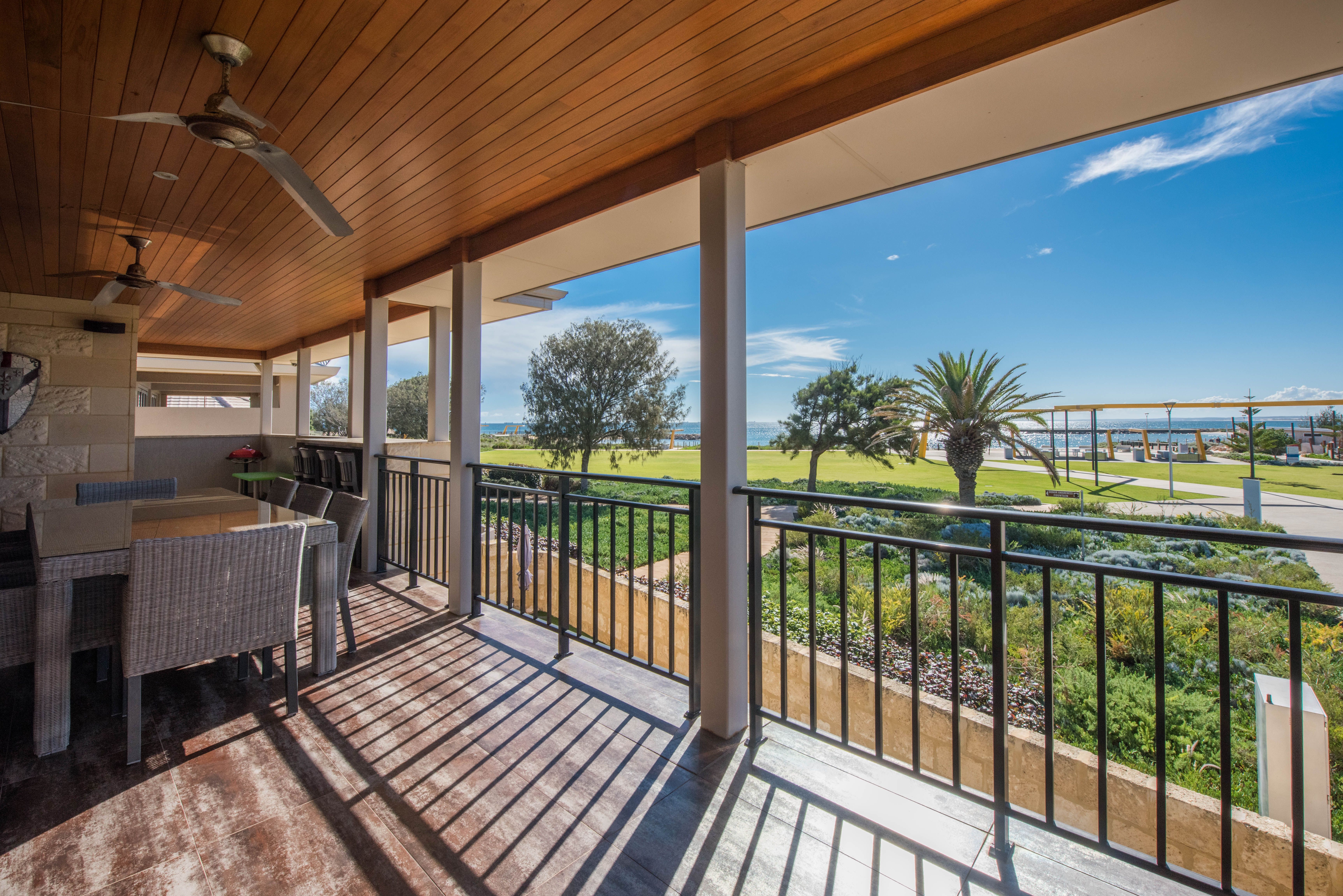 11 Stanford Cove, Geraldton, WA 6530