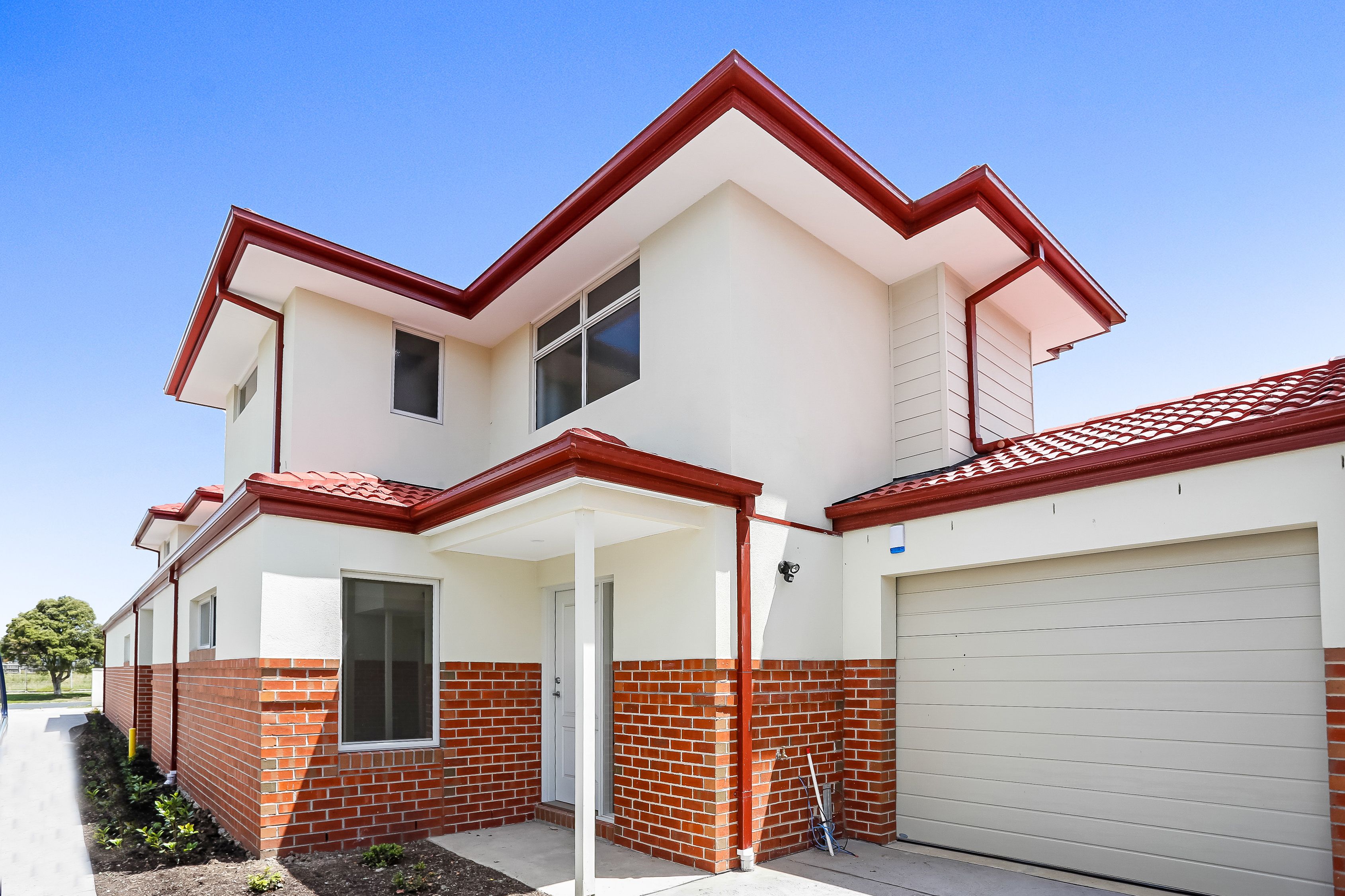 2/16 Liston Road, Glenroy, VIC 3046