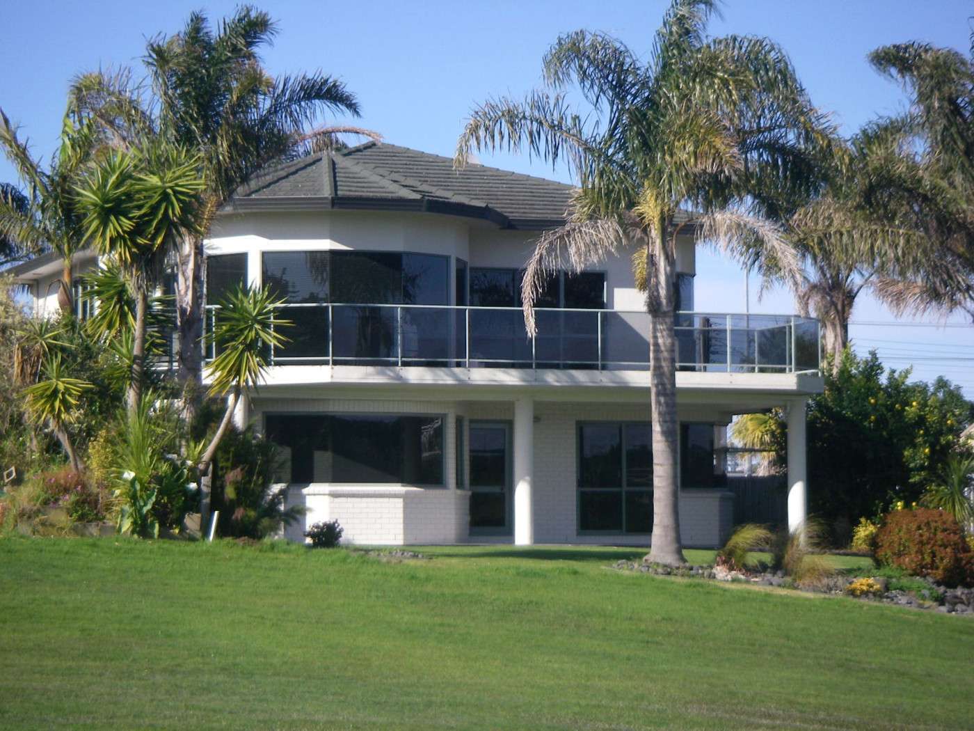 92 Whangaparaoa Road photo 0