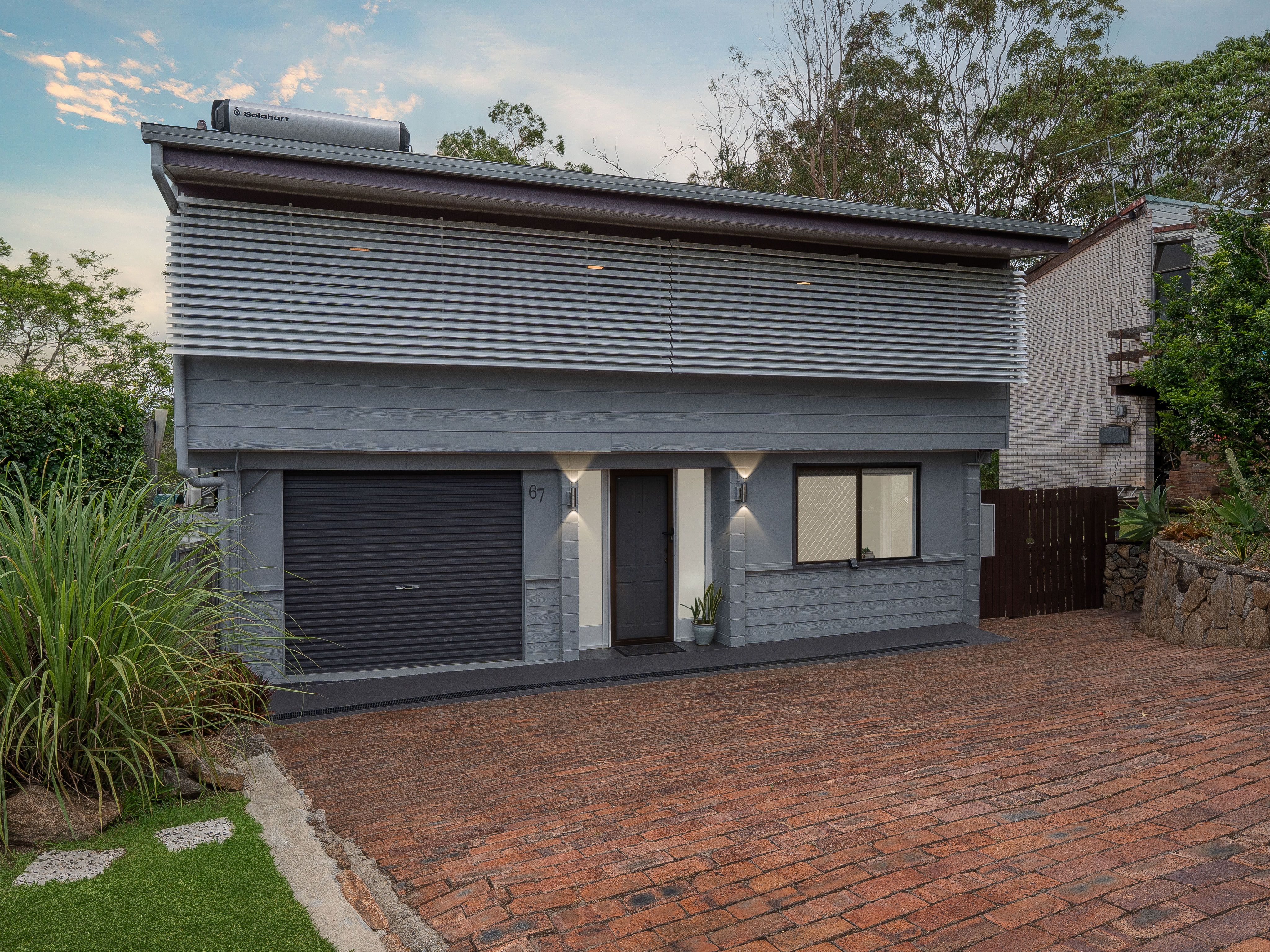 67 Hutton Road