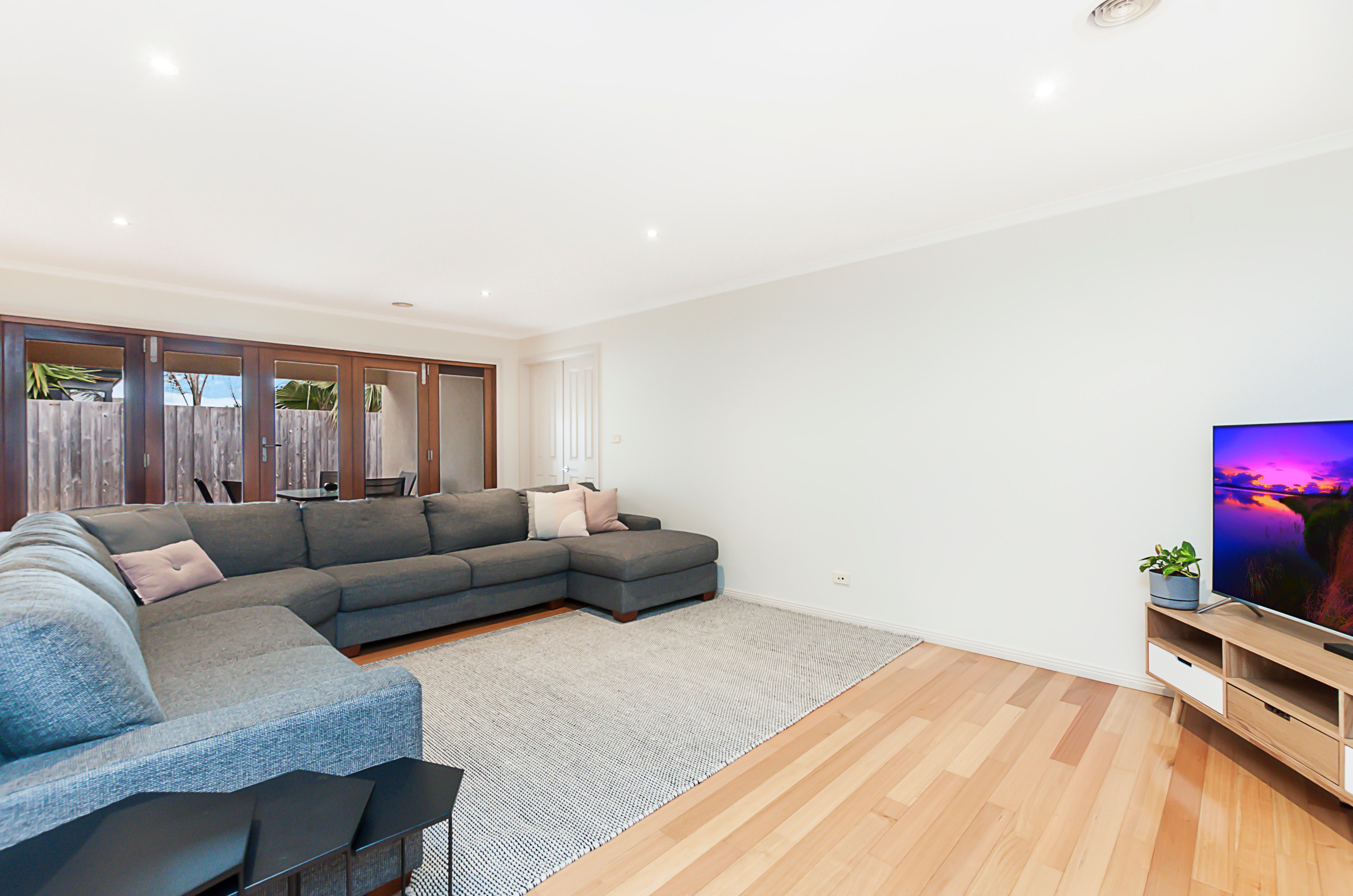 30 Huntingfield Drive, Warrnambool, VIC 3280