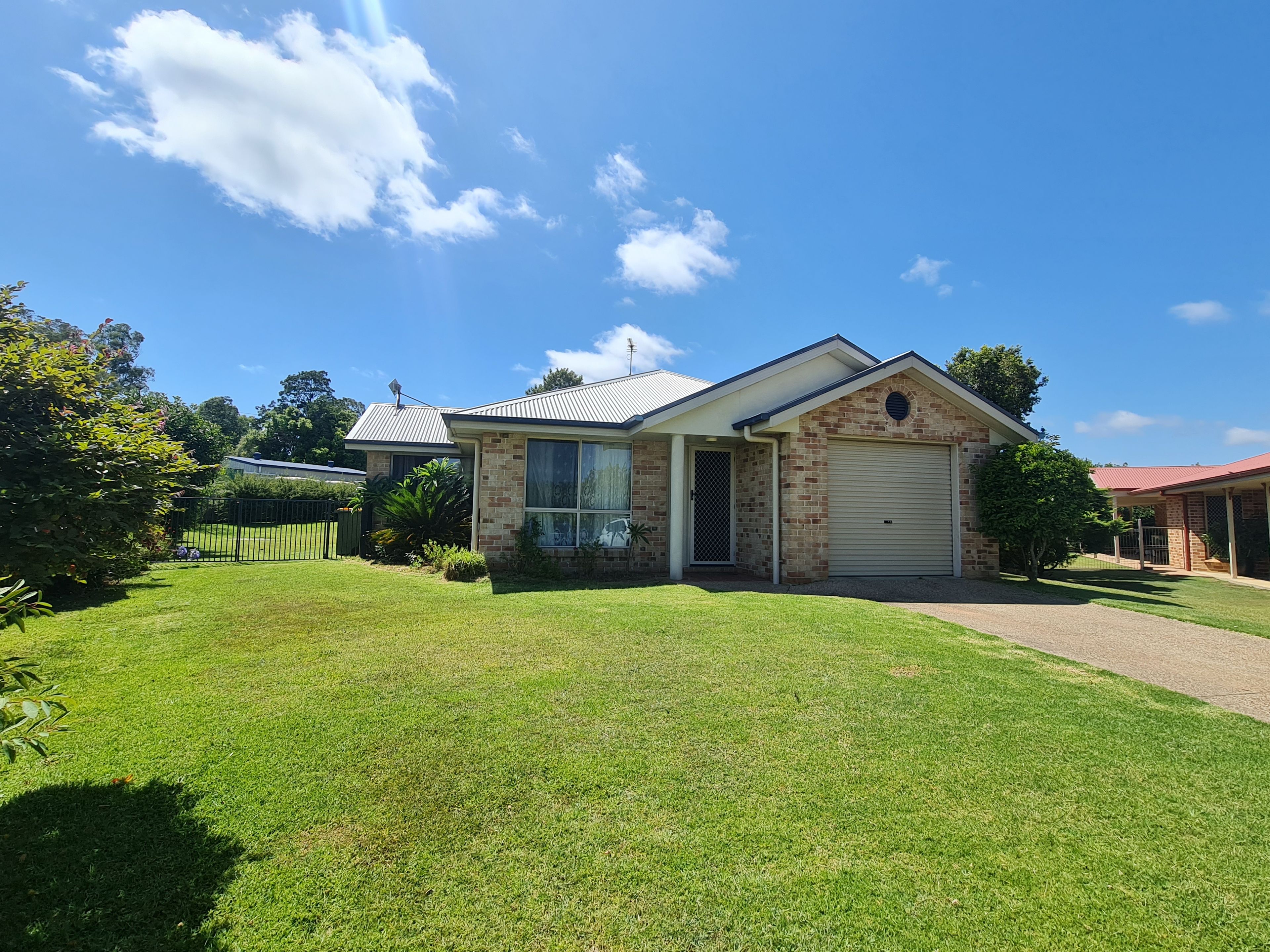 1 Melissa Court, Crows Nest QLD 4355