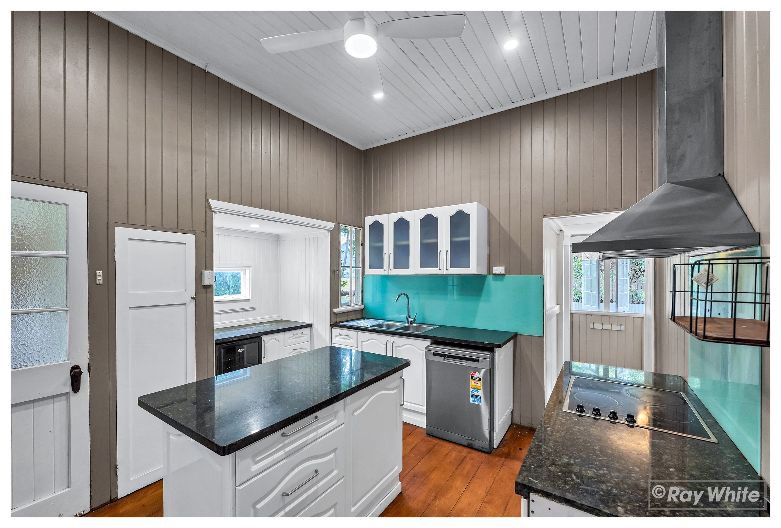 79 Charles Street, Berserker, QLD 4701