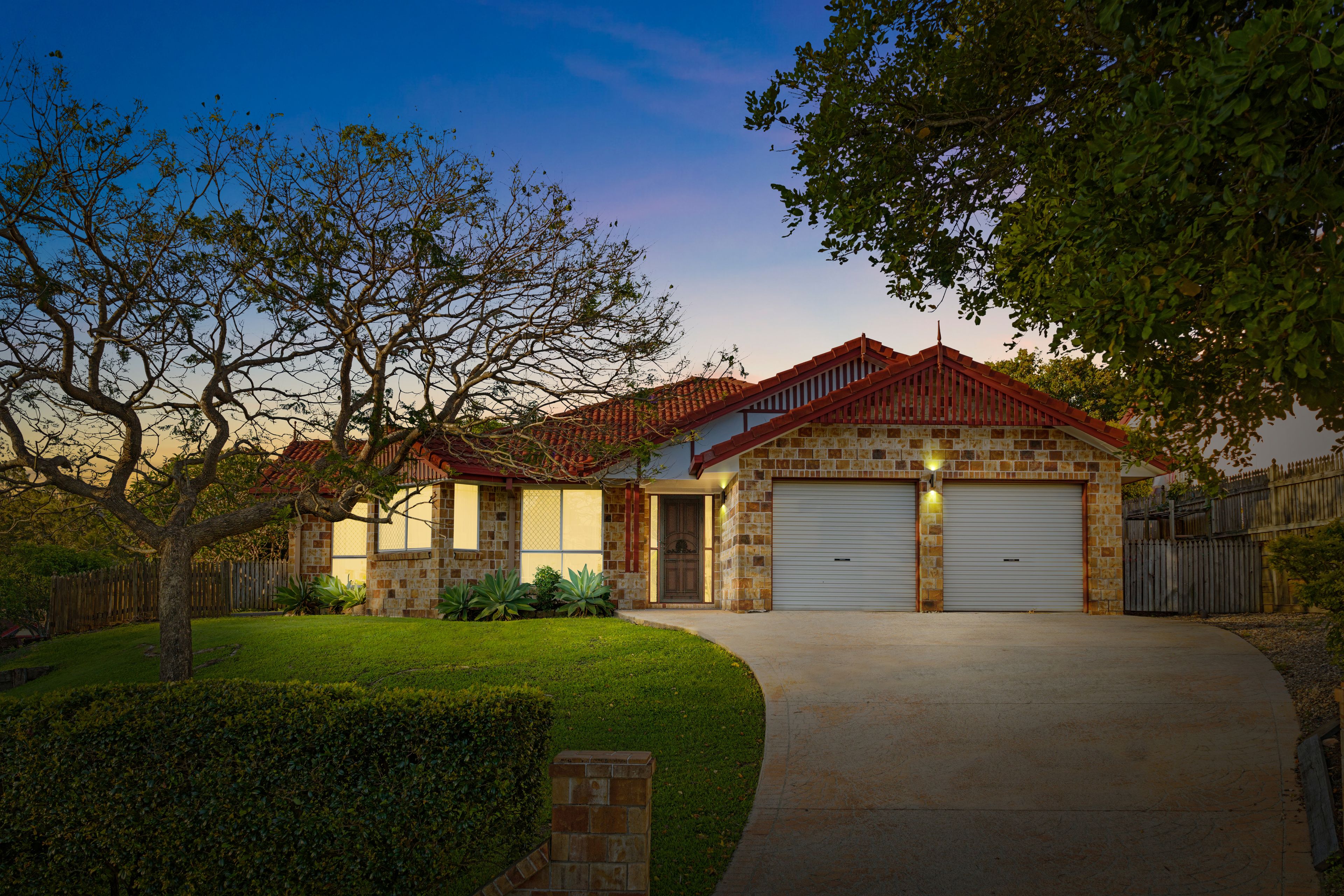 4 Gemini Place, Bridgeman Downs QLD 4035