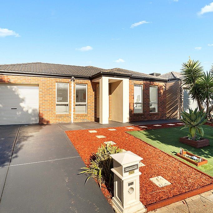 24 James Cook Drive, Truganina, VIC 3029