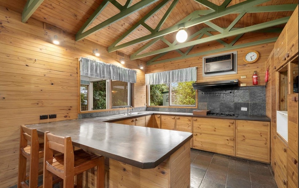 15 Unavale Crescent, Boronia, VIC 3155