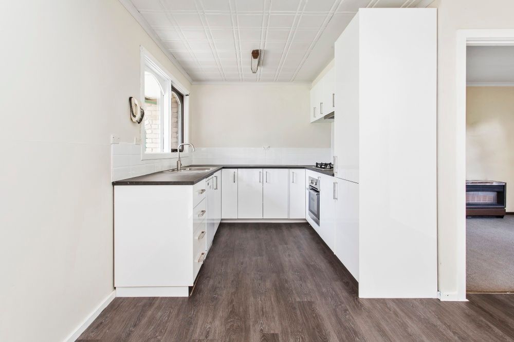 33 Cinerea Avenue, Ferntree Gully, VIC 3156