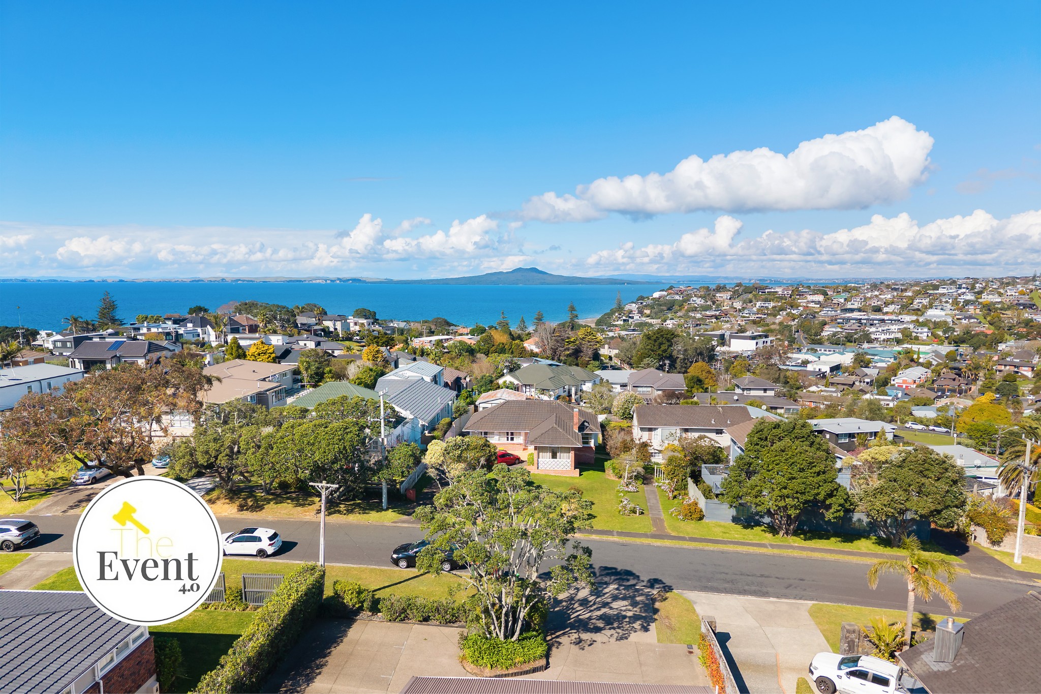 6 Folkestone Street, Murrays Bay, North Shore City