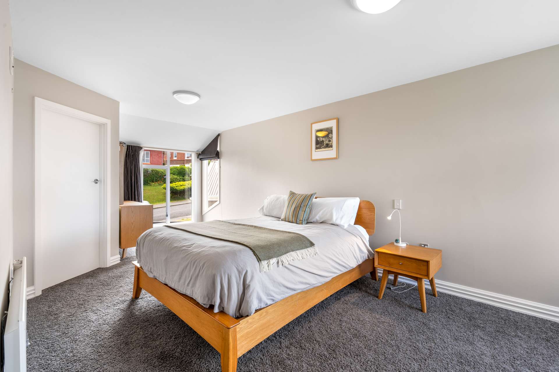 16 Hunt Street photo 8