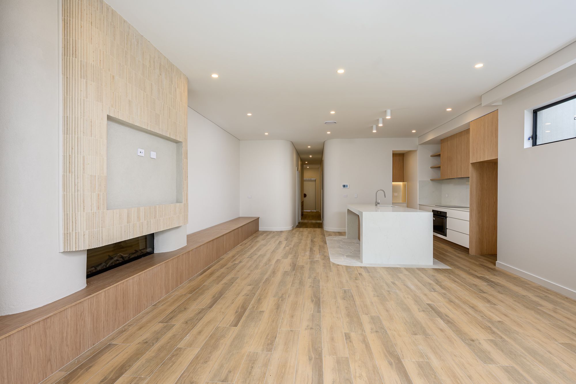 73b Woodfield Boulevard — photo 5 of 11