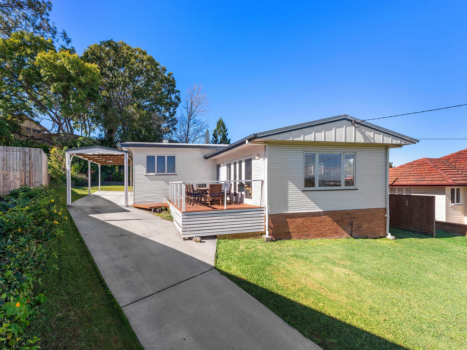 8 Dunstan Street, Moorooka, QLD 4105