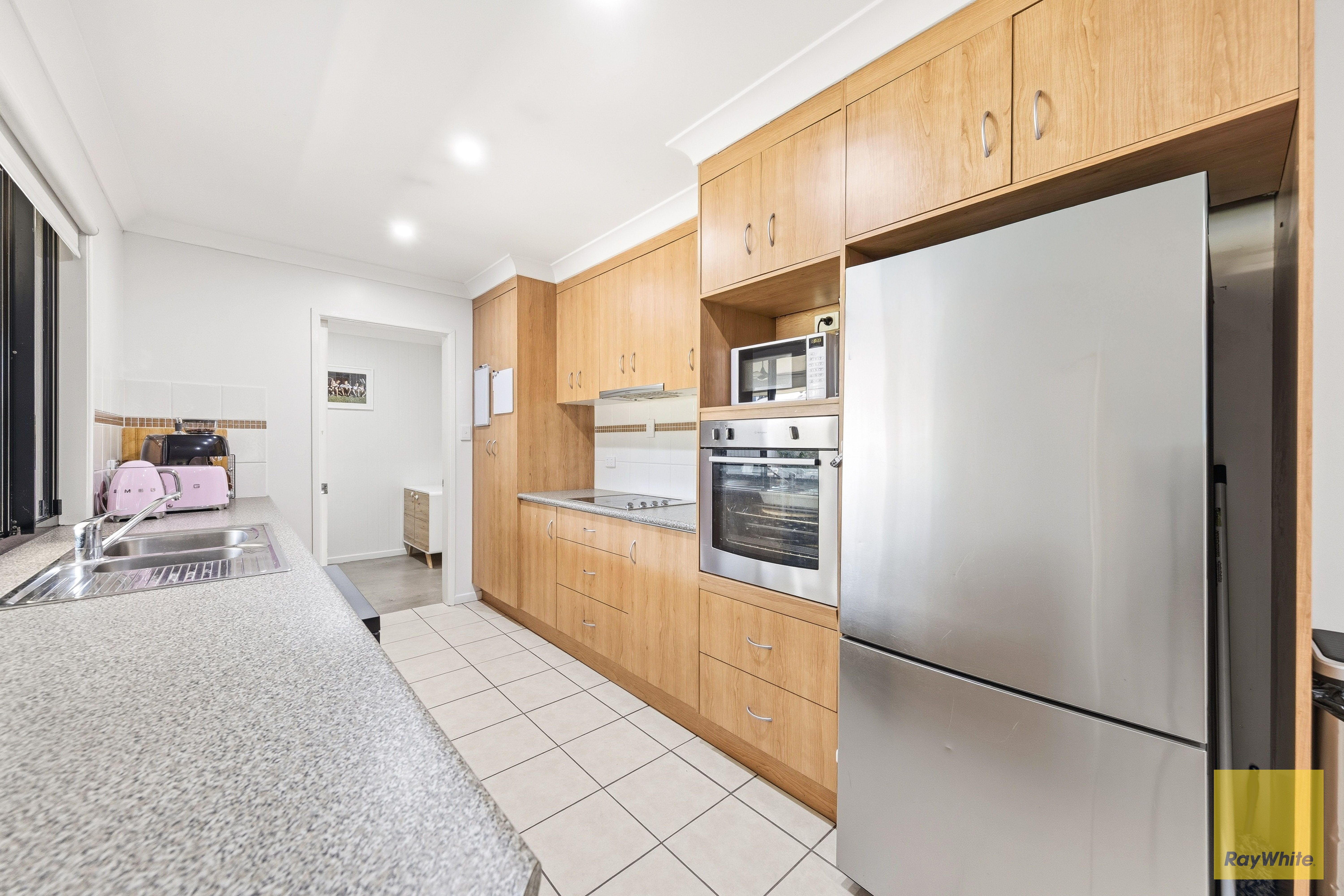 21 Crinum Crescent — photo 9 of 30
