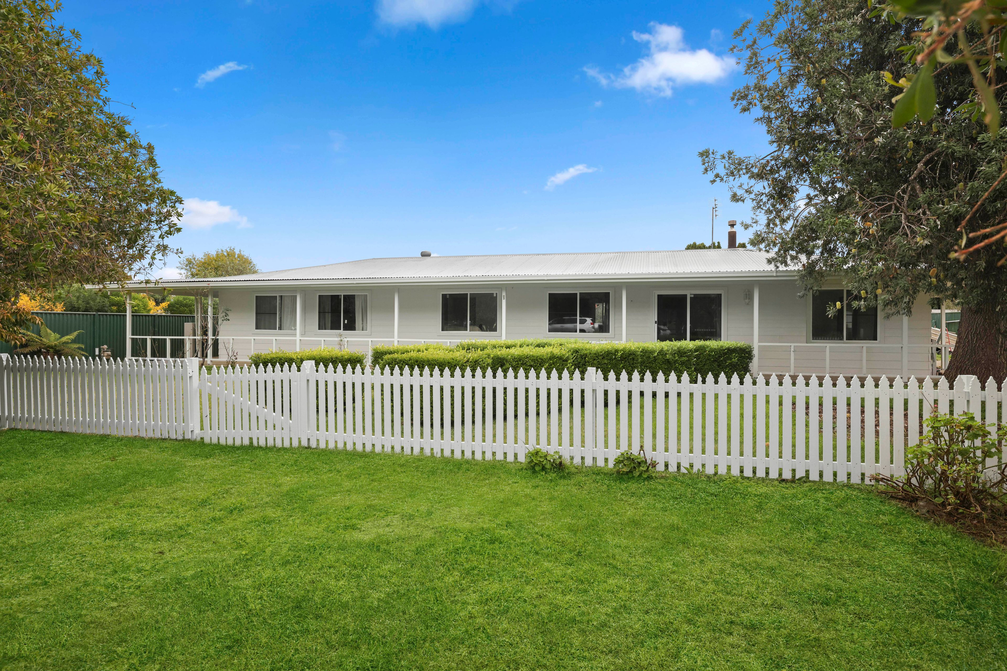 44 Adelaide Street, New Berrima NSW 2577