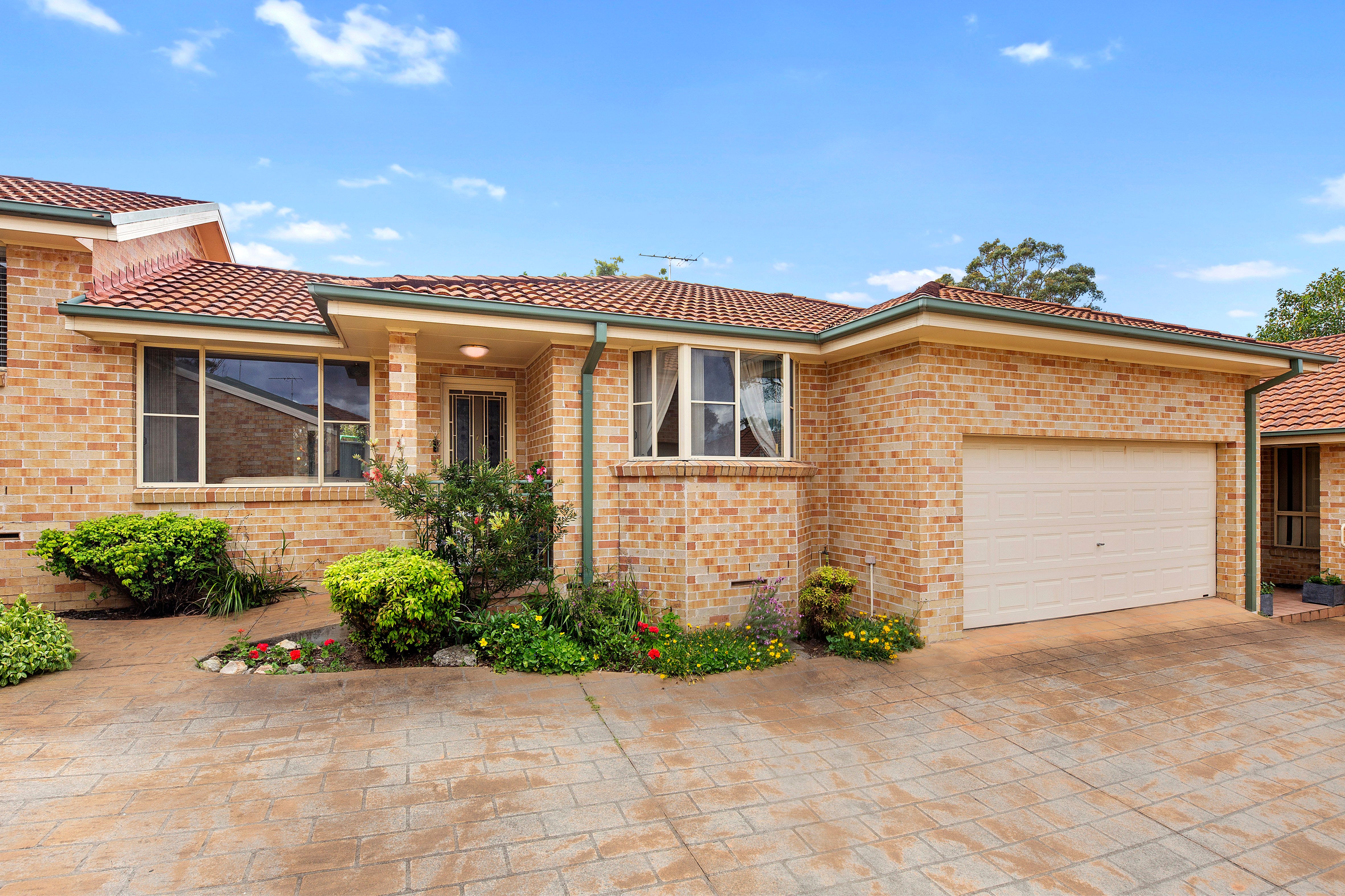 116-118 Auburn Street, Kirrawee NSW 2232