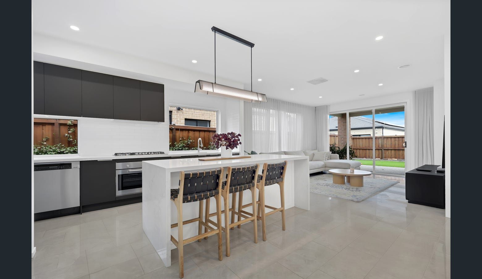 6 Cycad Avenue — photo 4 of 23