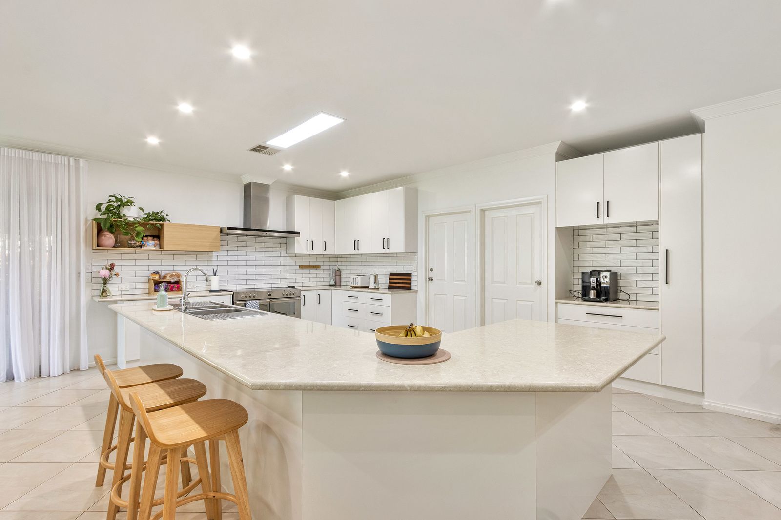 1 Oliveto Court — photo 3 of 29