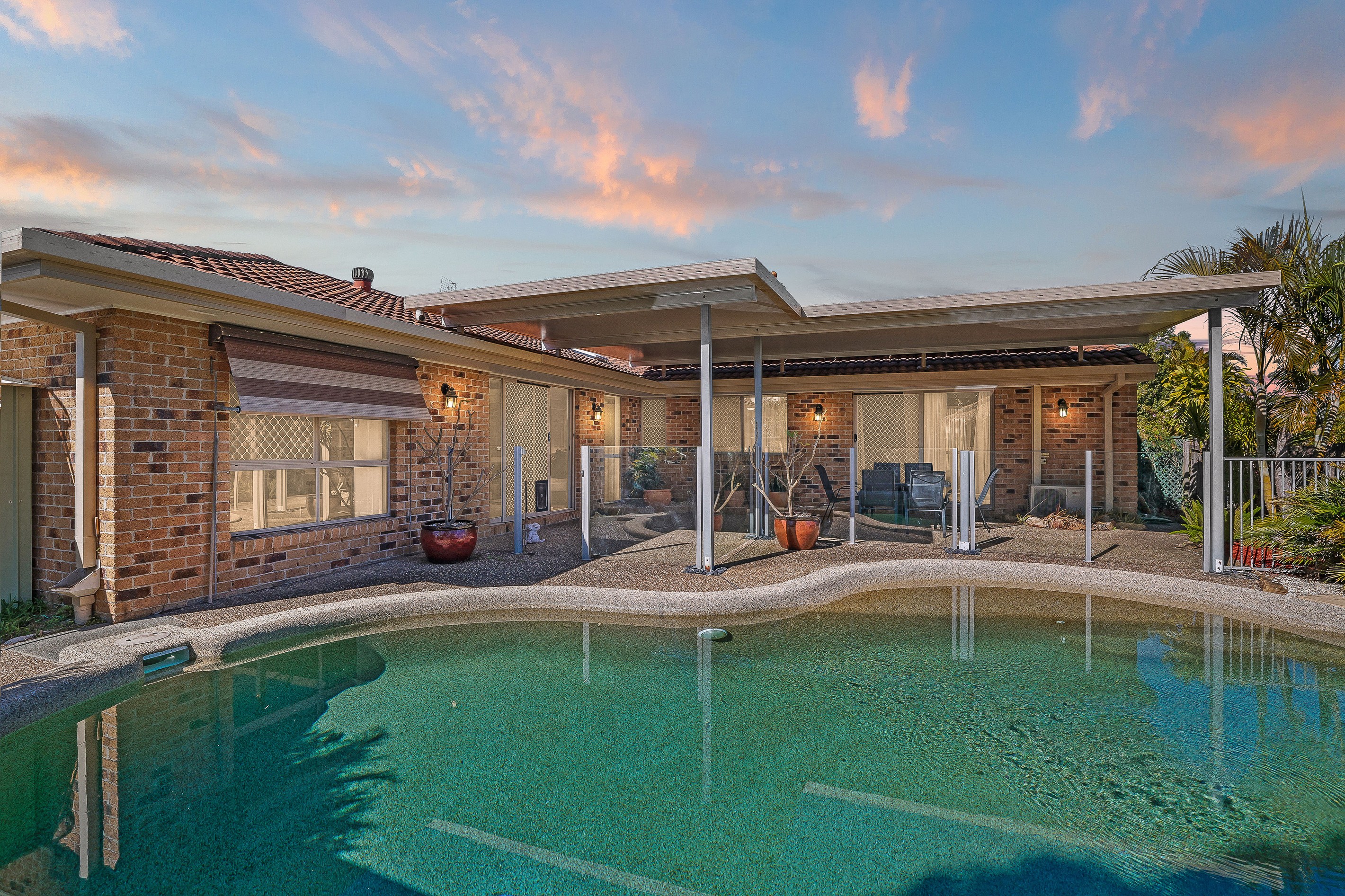 8 Singleton Court, Helensvale, QLD 4212
