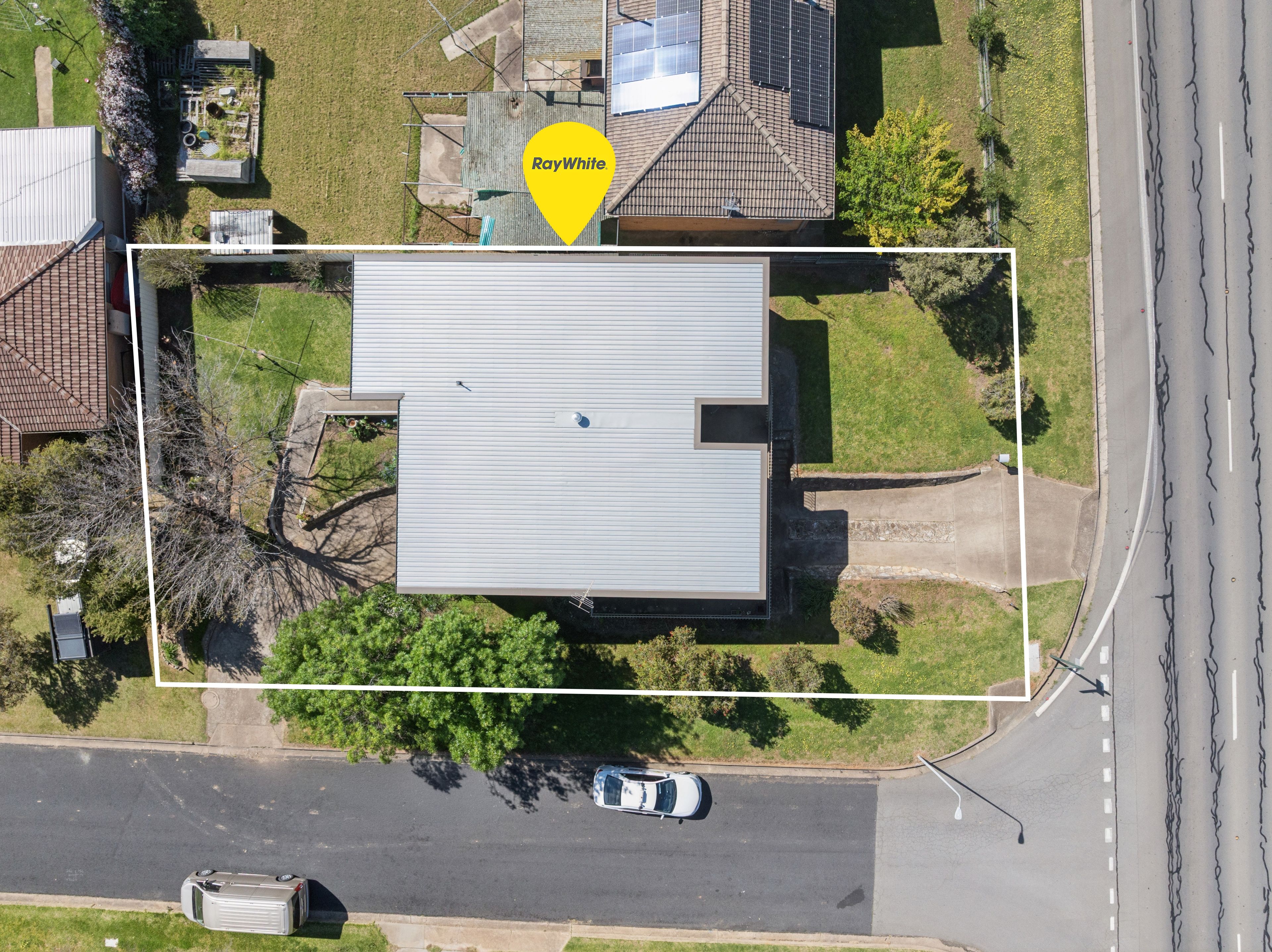 65 Elizabeth Street — photo 11 of 15