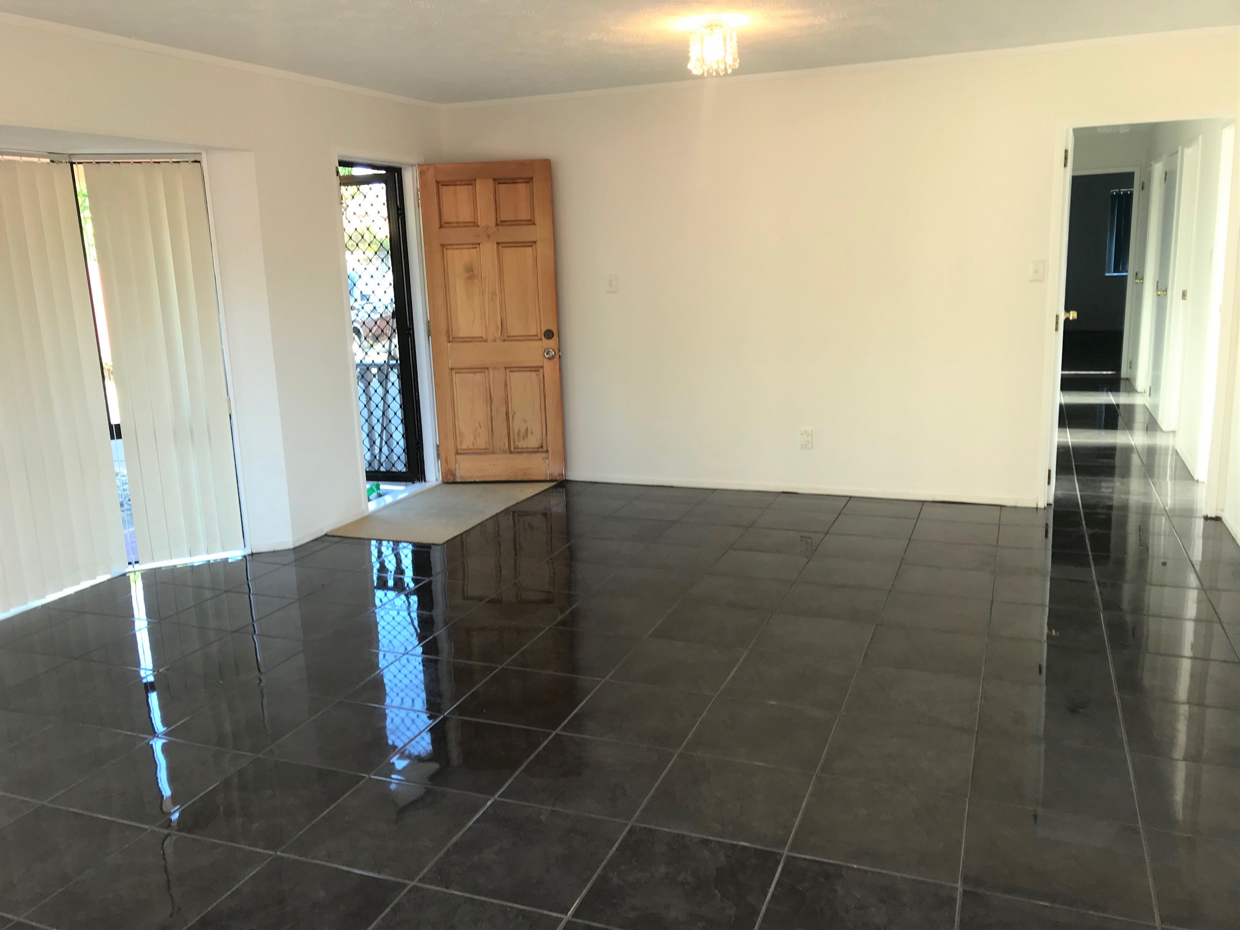 5 De Quincey Terrace, Highland Park, Manukau City