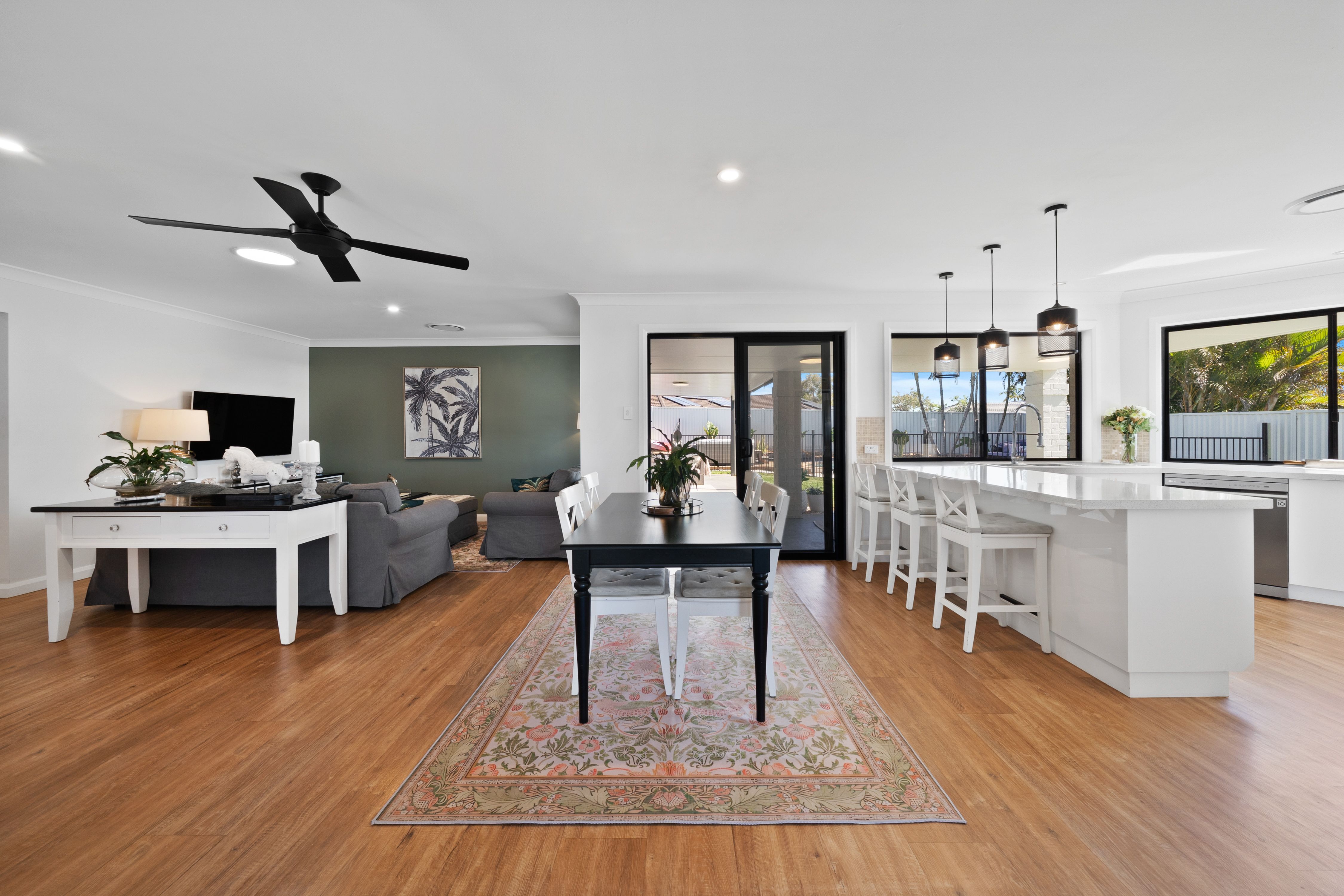 15 Argyle Place, Victoria Point, QLD 4165