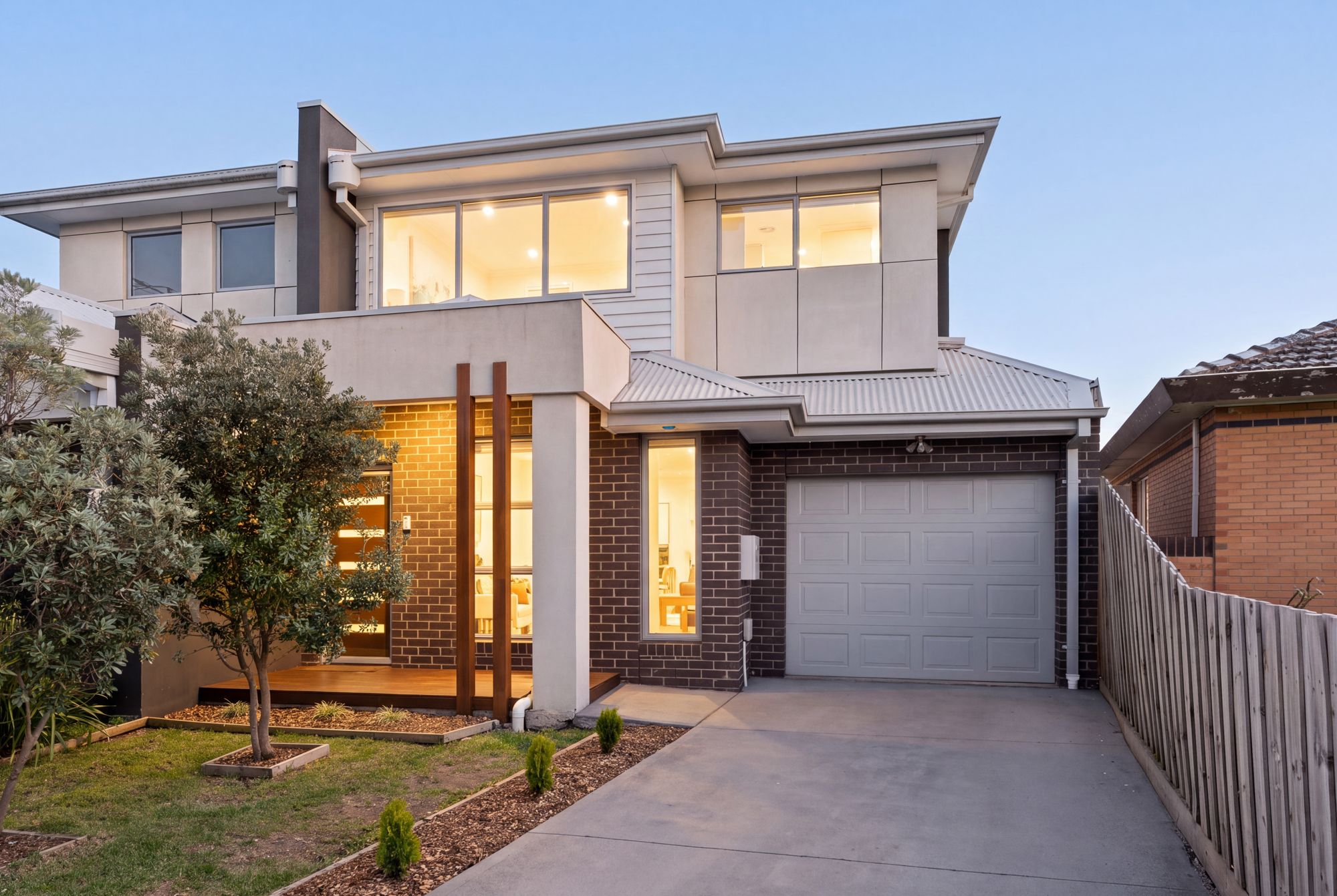 1/12 Stapley Crescent — photo from Ray White Altona