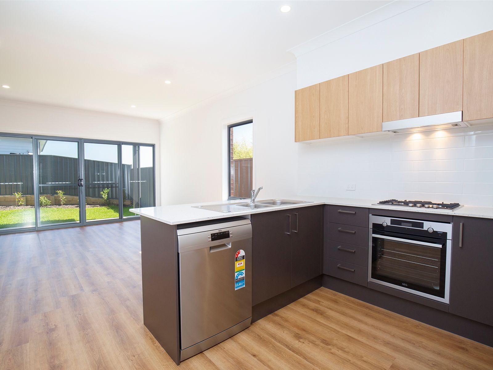 54 Smith Road, Elermore Vale, NSW 2287