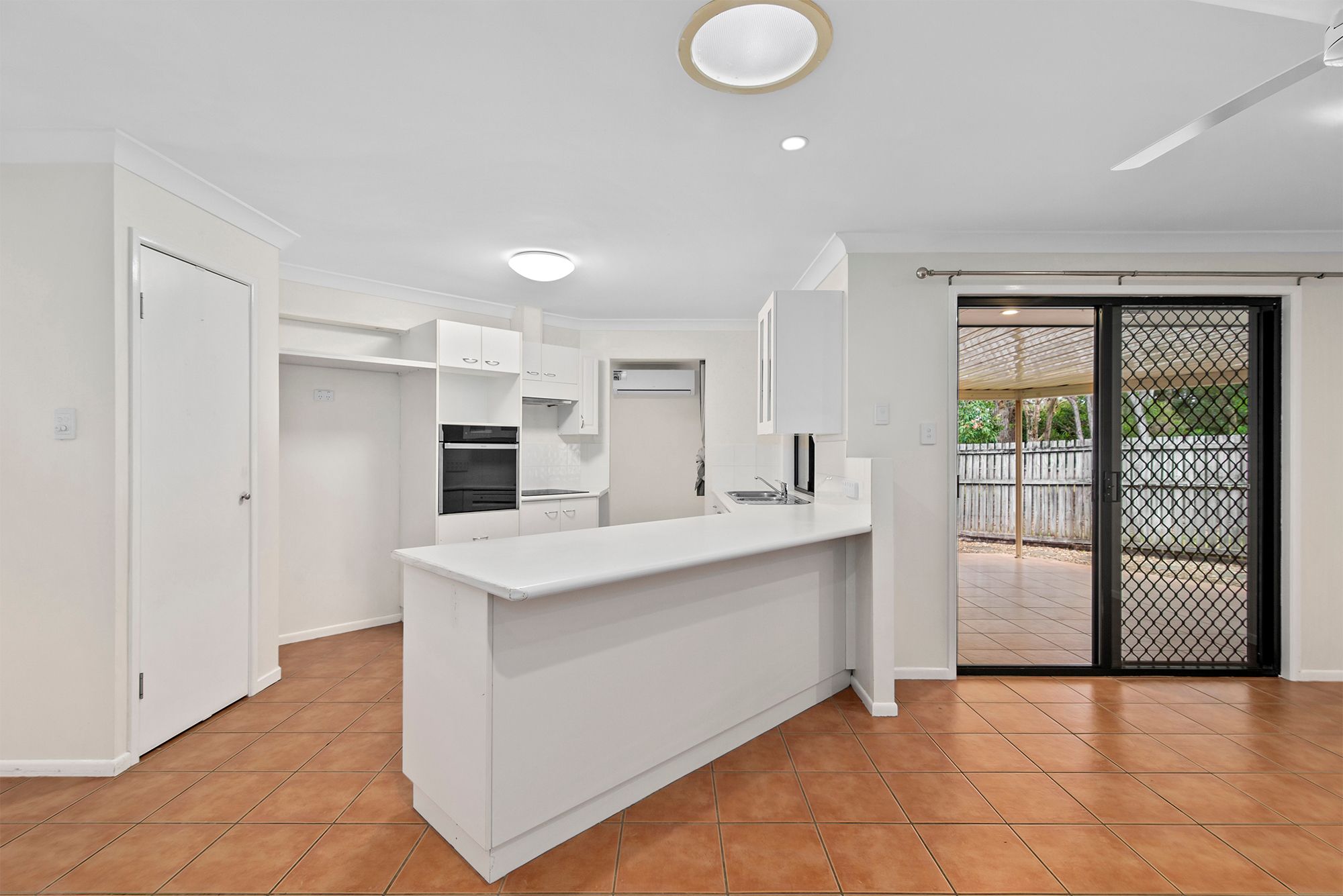 15 Ewan Place — photo 6 of 16