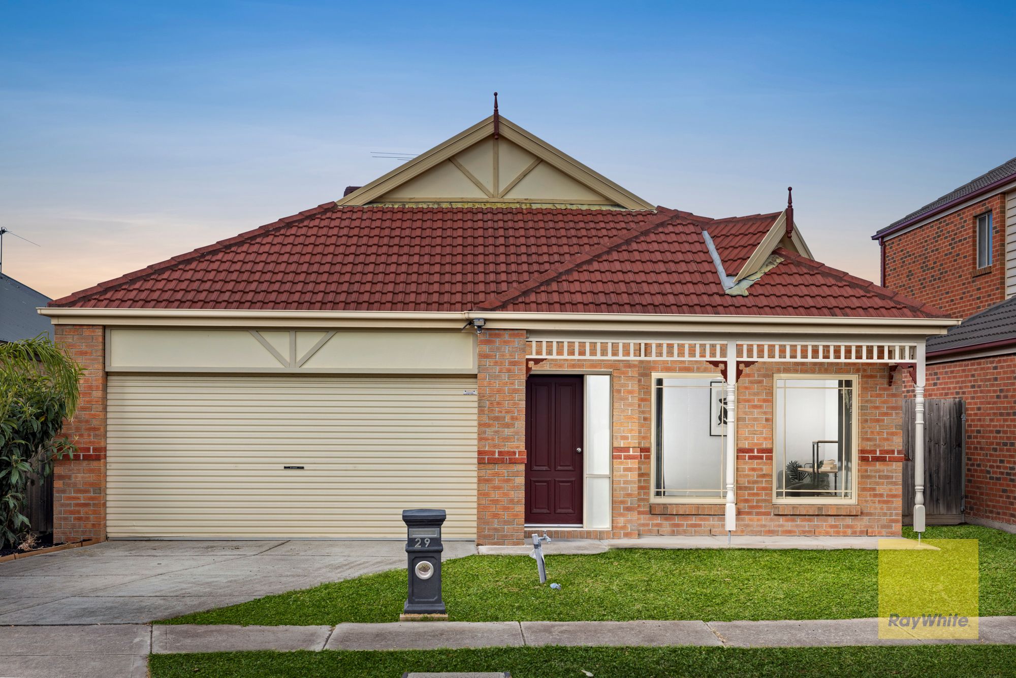 29 Sumner Crescent, Point Cook VIC 3030