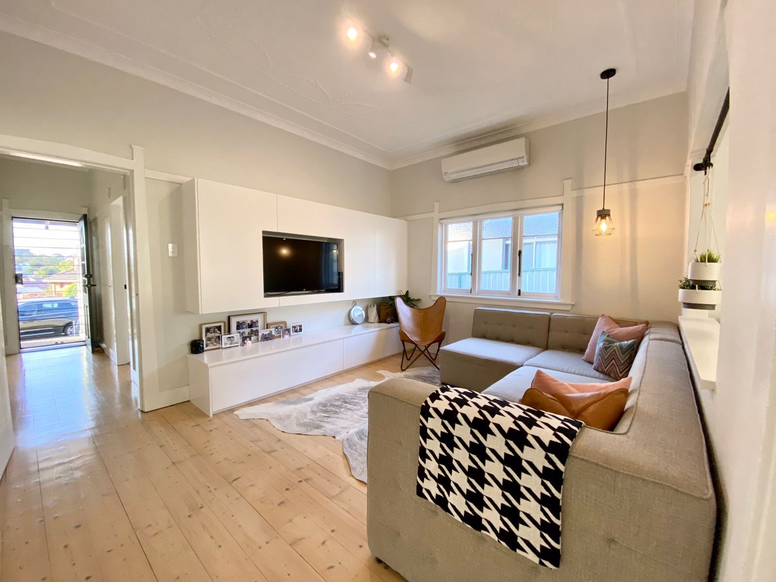 12 Penshurst Road, Roselands, NSW 2196