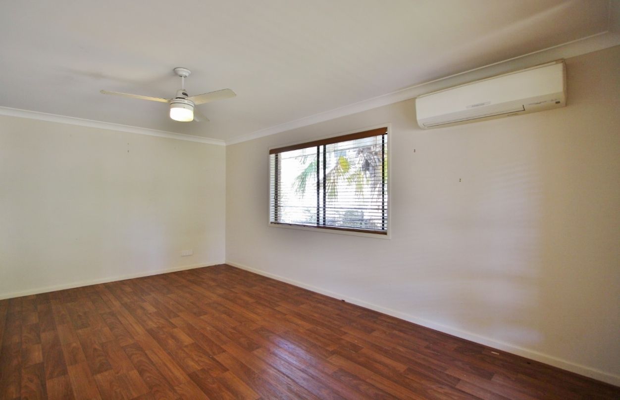 12 Laura Street, Tarragindi, QLD 4121