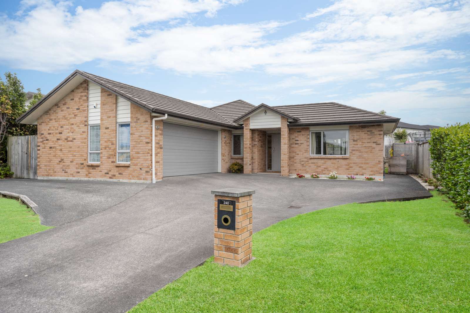 240 Harbourside Drive, Karaka, Franklin Real Estate Ray White New