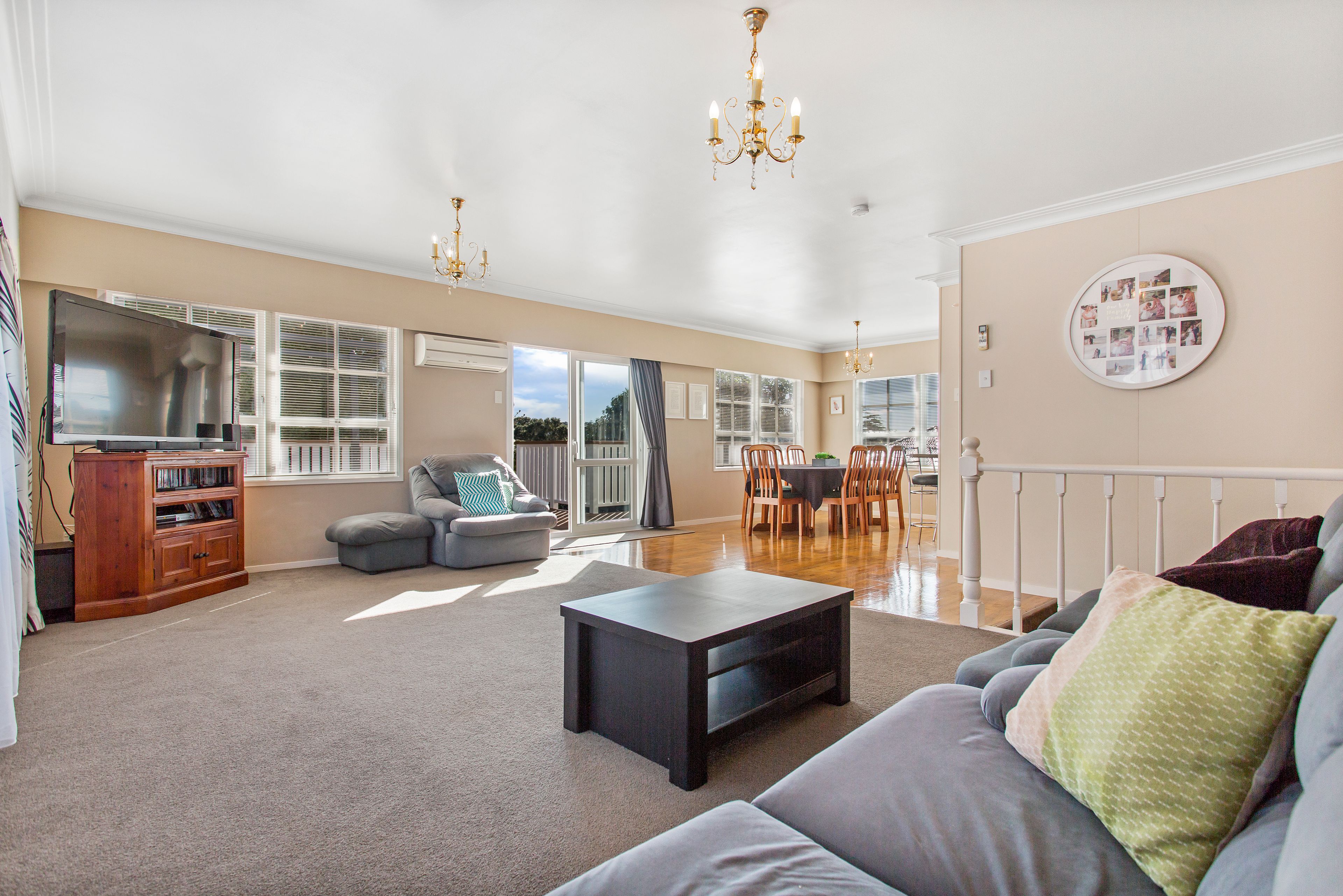 72 Grande Vue Road, Hill Park, Manukau City