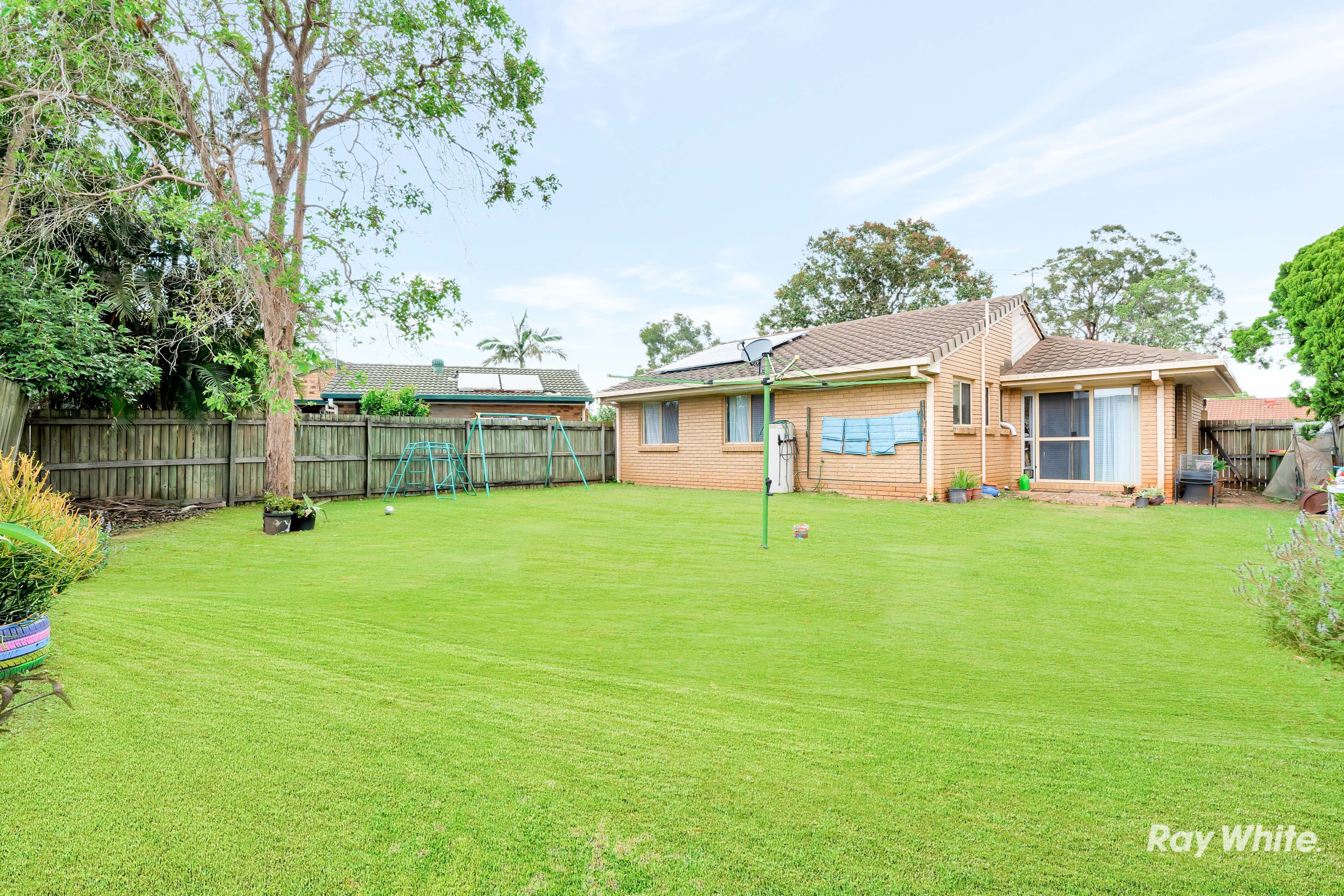 4 Miles Court, Eagleby, QLD 4207