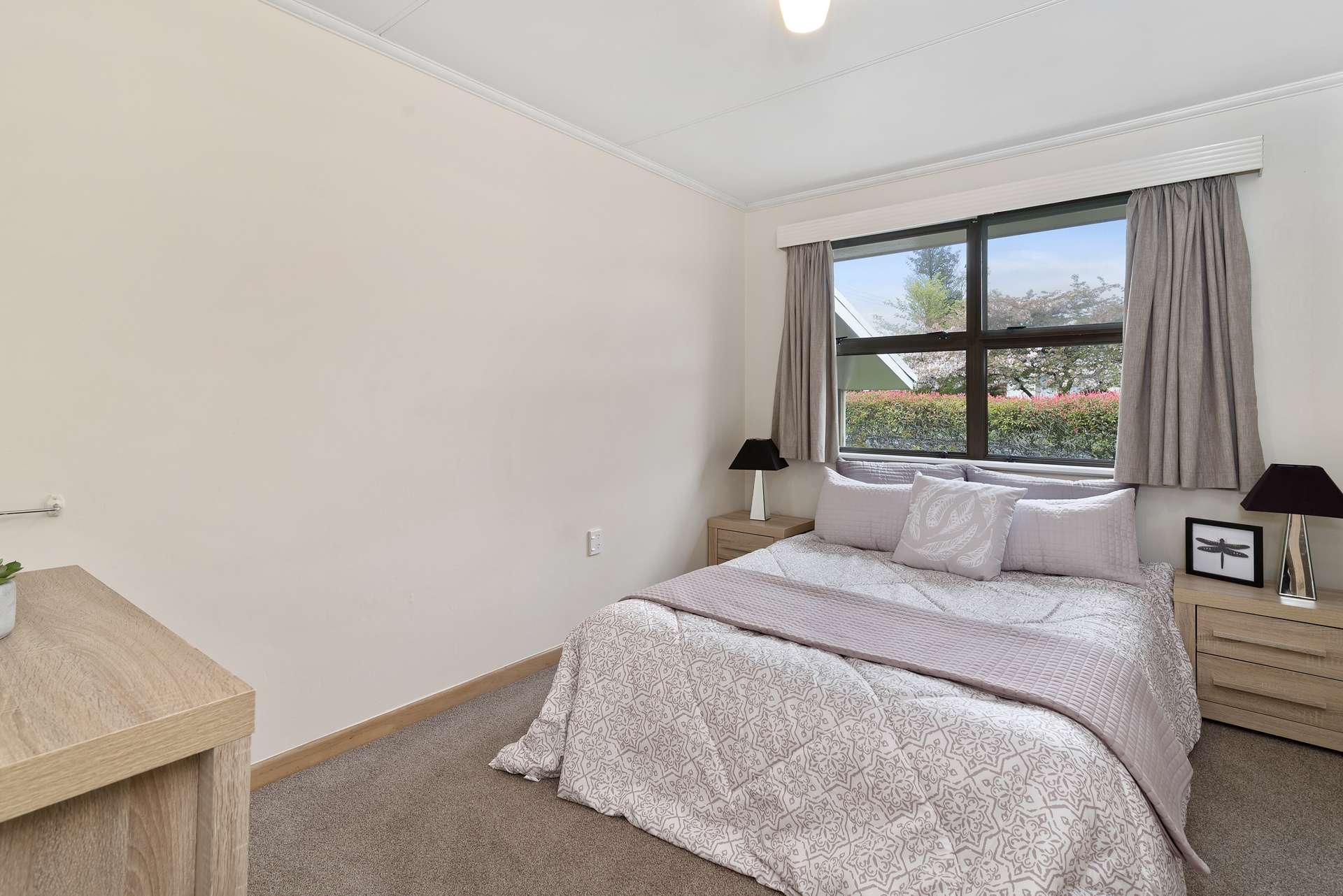 5A Iles Road photo 13
