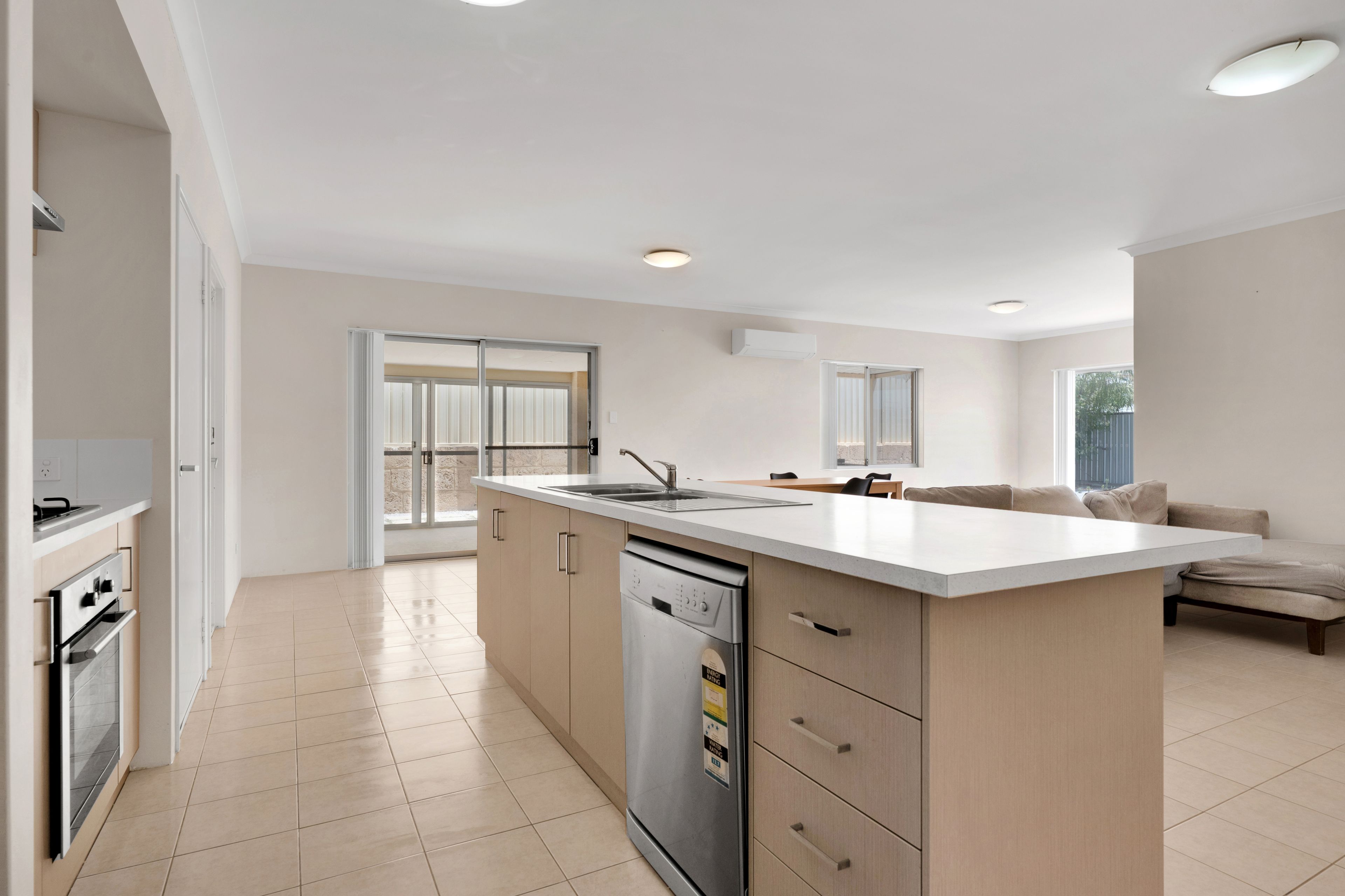 7 Patience Brace, Wandina, WA 6530