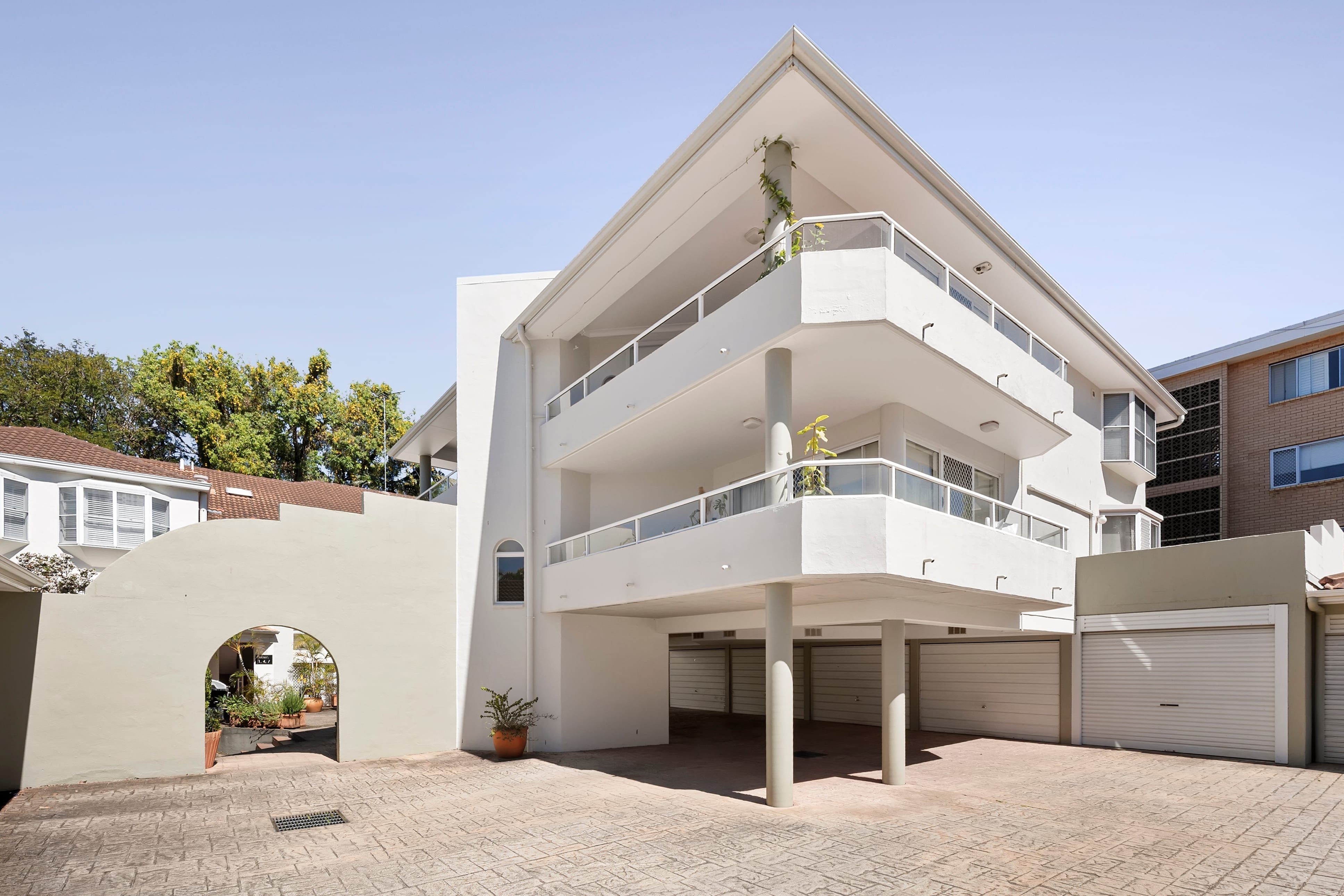 10/102 Langshaw Street — photo from Ray White New Farm