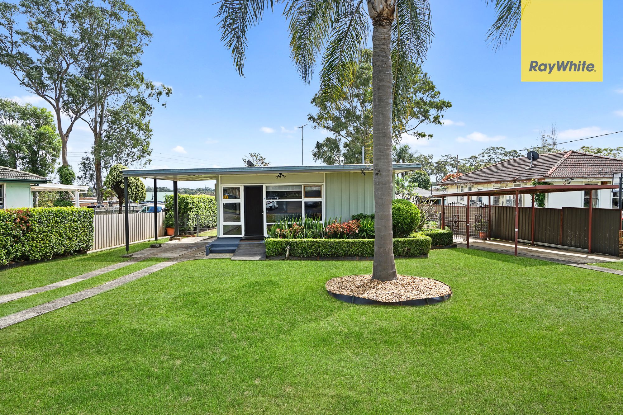 30 Moresby Crescent, Whalan NSW 2770